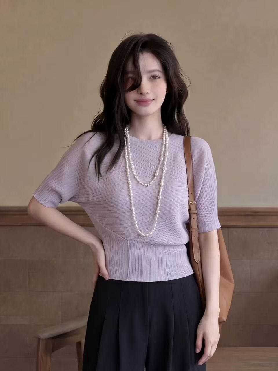 2026 슈퍼 화재 연령 감소 디자인 센스 자이언트 잘 생긴 아름다운 반팔 티셔츠 여성 고유 한 아름다운 초기 Z아 어깨 작은 맨위 이미지 3