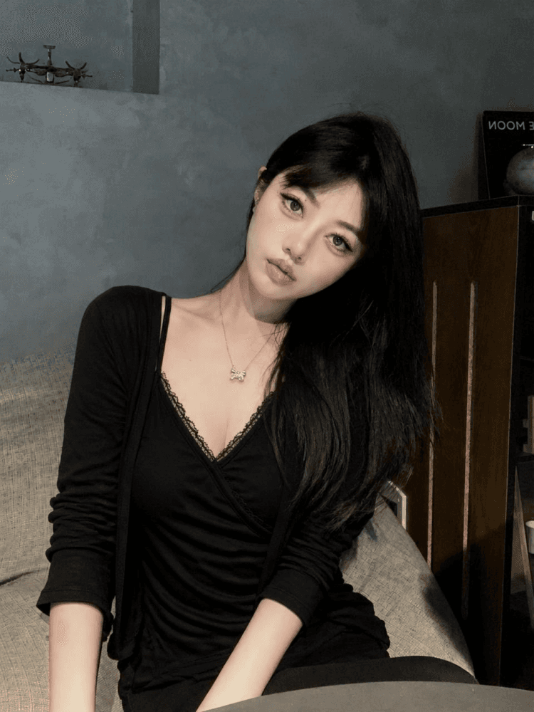 실사 2026 이른 가을 한국 스타일 순수한 욕망 슬림해 보이는 불규칙 주름 디자인 센스 캐미솔 카디건 코트 상세 이미지 13
