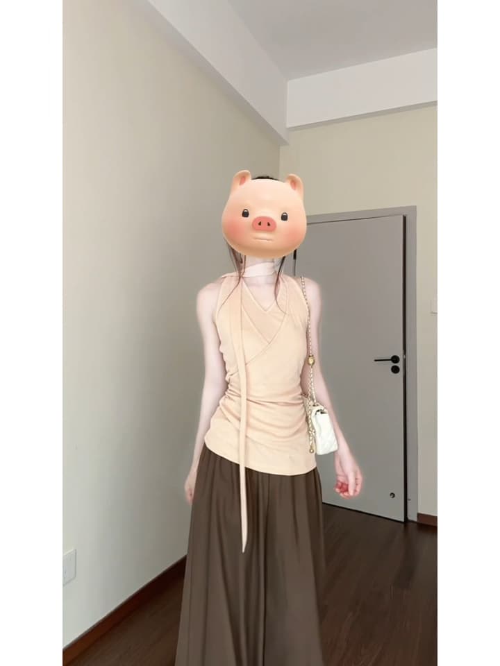 프랑스식 캐주얼 바람 살구 색상 십자가 행침 목 캐미솔 여름 새로운 슬림해 보이는 스트랩 디자인 센스 작은 맨위 이미지 2