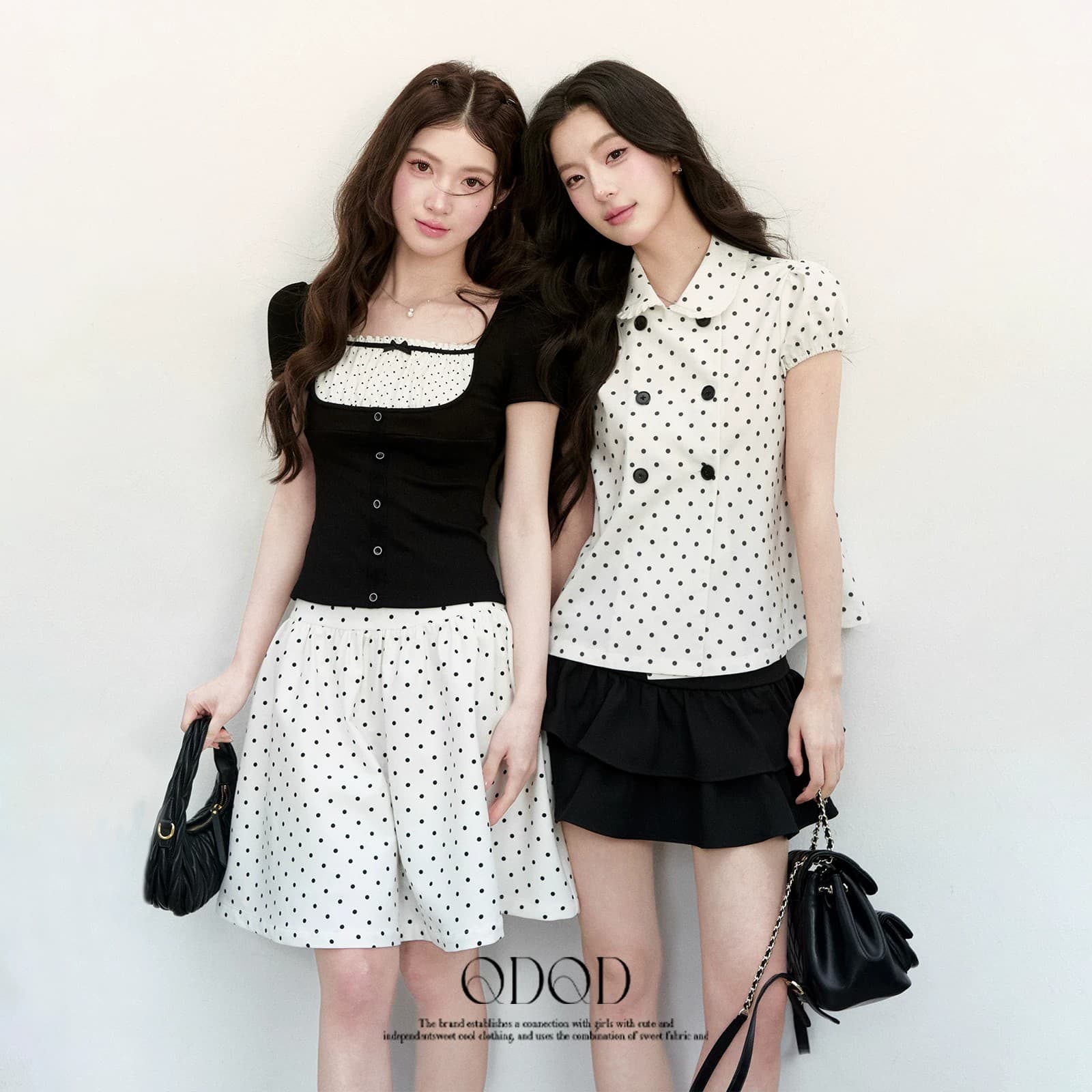 qdqd 작은 샤넬 스타일 도트 무늬 반팔 셔츠 여름 새로운 달콤함 베이비 칼라 이중 버튼 화이트 셔츠 이미지 5
