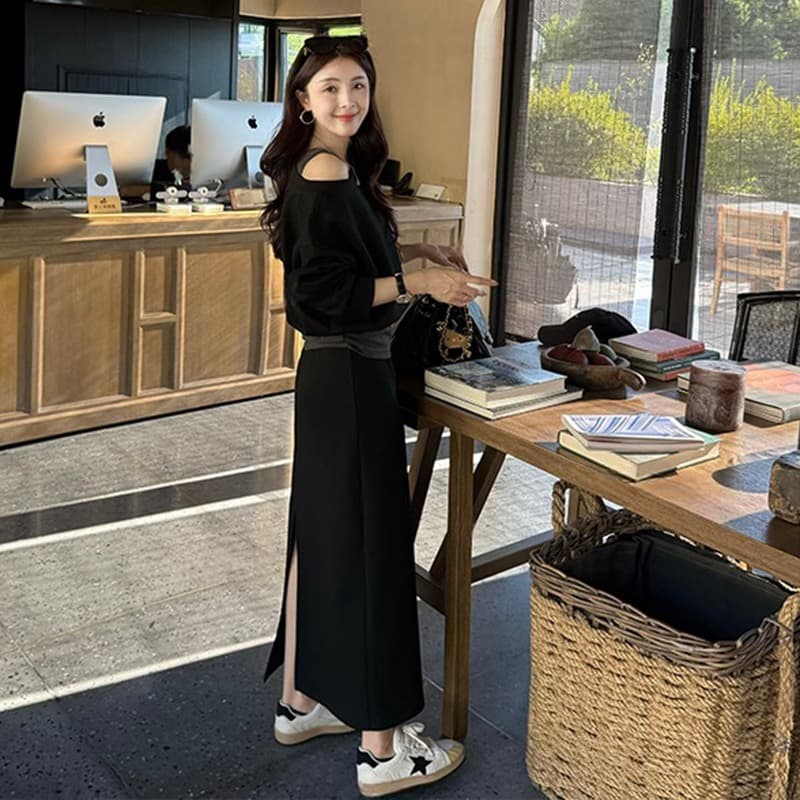 흔들어서 톤 폭발 2025 가을 새로운 페이크 레이어드 오프숄더 맨위 플러스 반 스커트 투피스 세트 세트 이미지 2