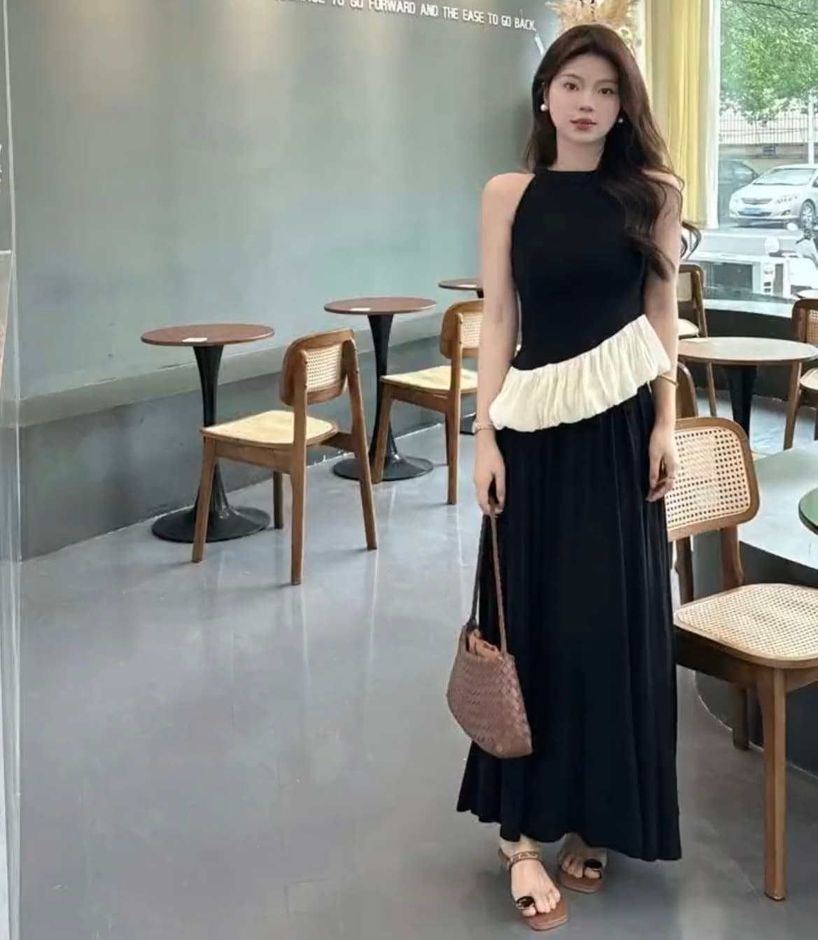 2026 여름 새로운 한 부서 경 사진 프릴 오프숄더 몸매 가꾸기 외출용 민소매 조끼 플러스 하이웨이스트 슬림해 보이는 반 스커트 상세 이미지 4