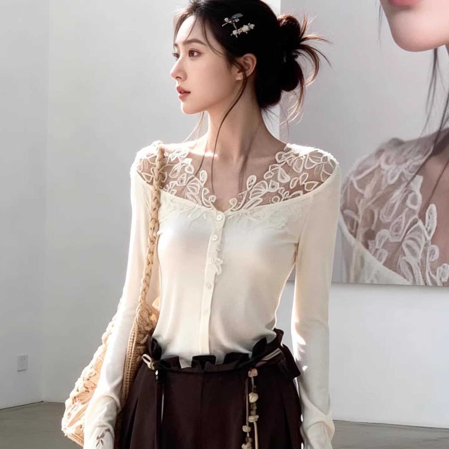 프랑스식 화이트 레이스 조각 니트 기본 셔츠 여성 가을 겨울 빛 럭셔리 고급 센스 인사이드 가져 가라. 품격 아름다운 작은 맨위