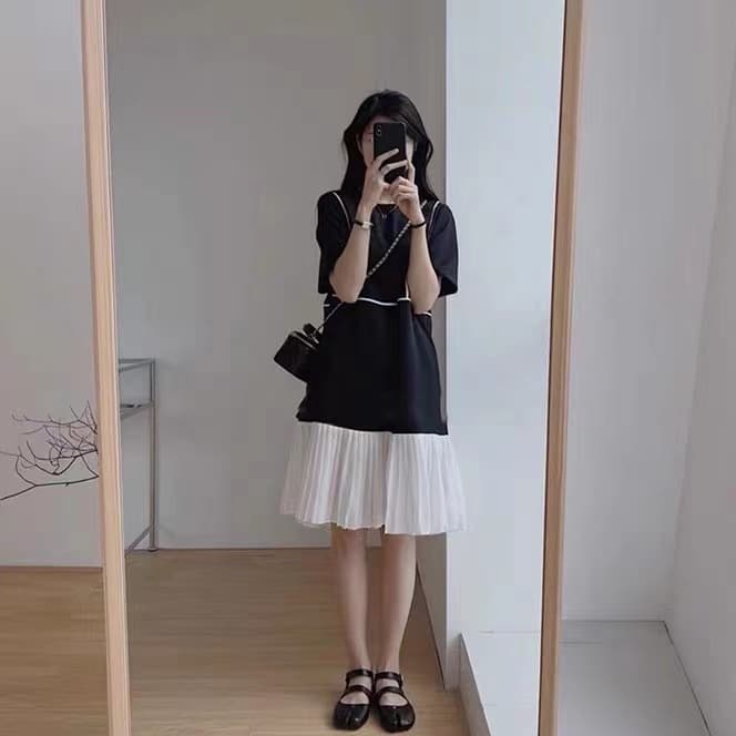 여름 새로운 한 부서 달콤함 작은 청신 슬림해 보이는 디자인 센스 작은 대중 배색 패치워크 반팔 플리츠 드레스 상세 이미지 3