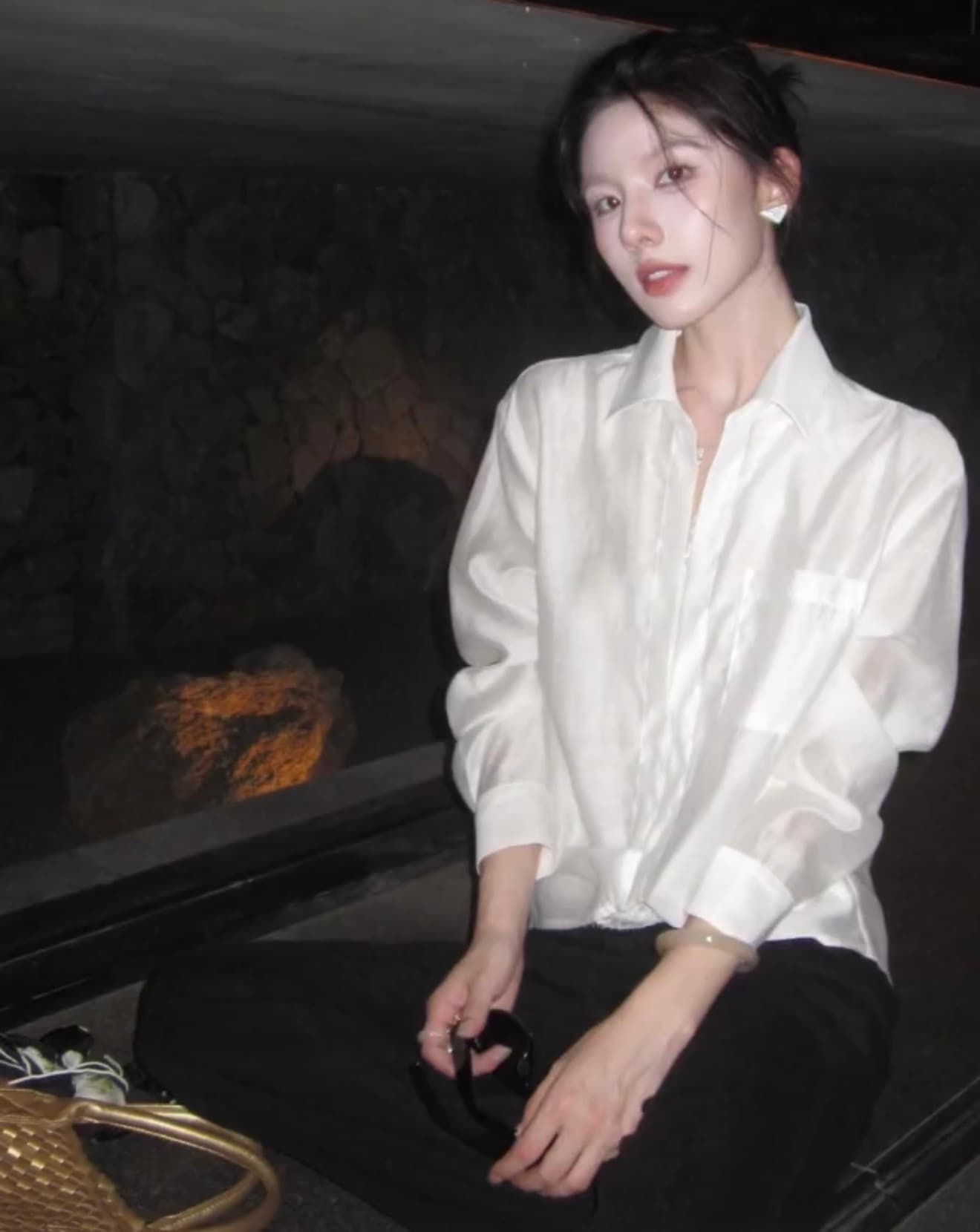 켜기 새로운 가을 새로운 패션 다용도 슬림해 보이는 품격 벨 랭 셔츠 레이스 조각 셔츠 이미지 3