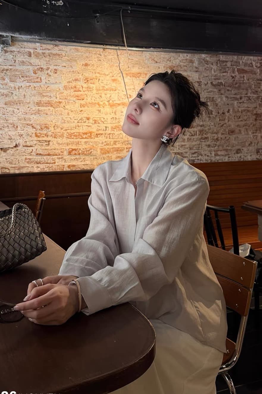 켜기 새로운 가을 새로운 패션 다용도 슬림해 보이는 품격 벨 랭 셔츠 레이스 조각 셔츠 이미지 6