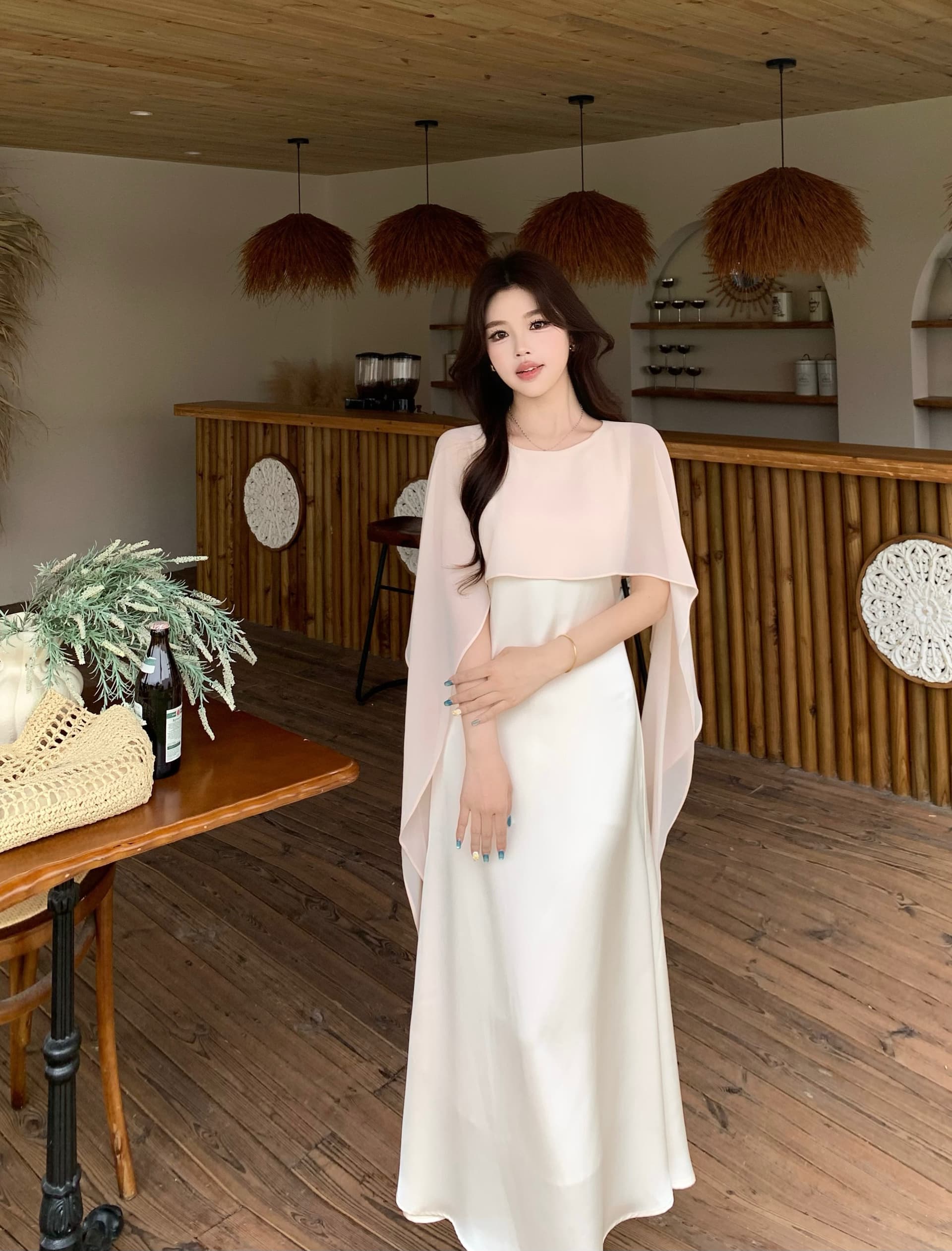 빅 사이즈 여성 의류 2026 봄 여름 새로운 천 금빛 바람 패치워크 망토 숄 칼라 드레스 페이크 레이어드 품격 롱 스커트 이미지 4