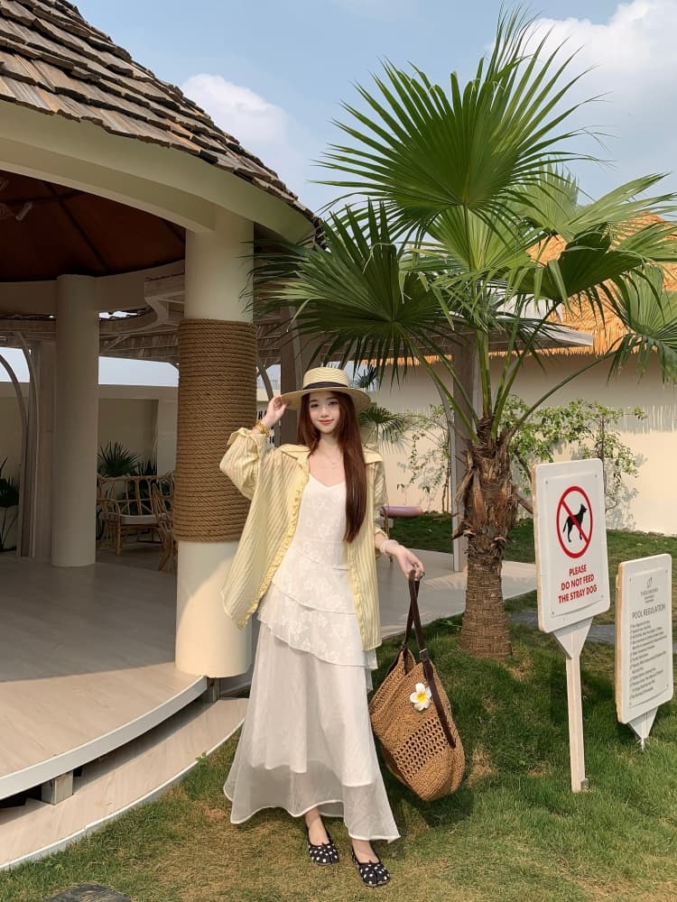 프랑스식 품격 부드러운 바람 레이스 V넥 슬립 여성 드레스 불규칙 A라인 스커트 허리 수축 휴가 롱 스커트 세트 상세 이미지 13