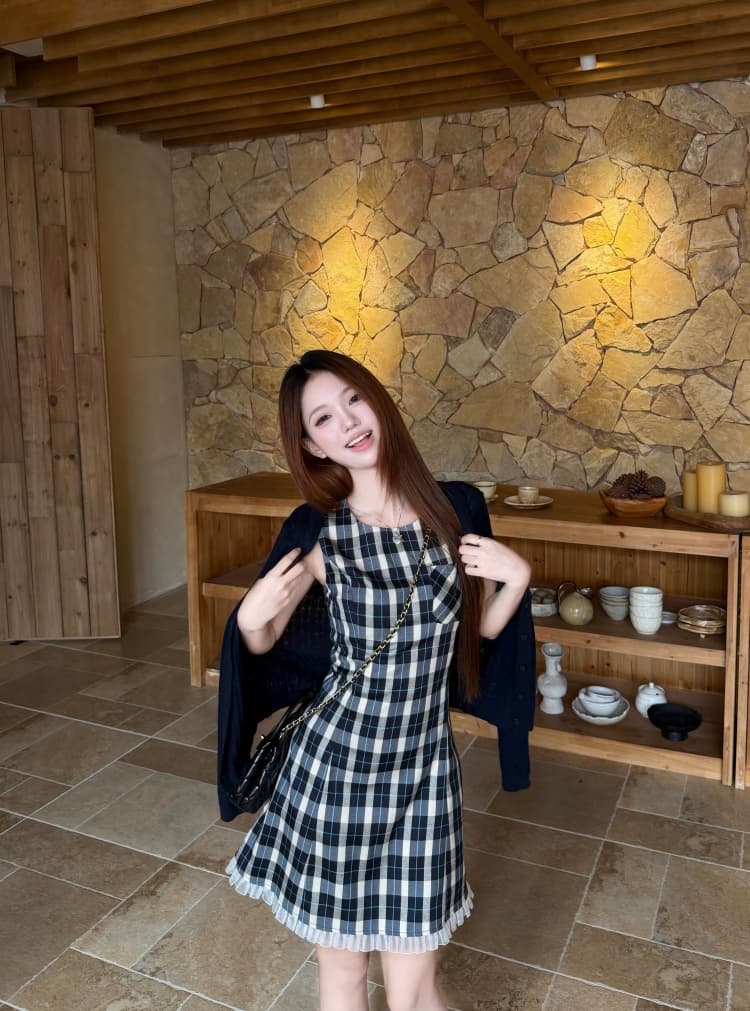 통통한 여동생 버클리 자매 치마 한 부서 드레스 가을 고급 프랑스식 명문 여성 천 골드 민소매 수신 뒤로 치마 상세 이미지 18