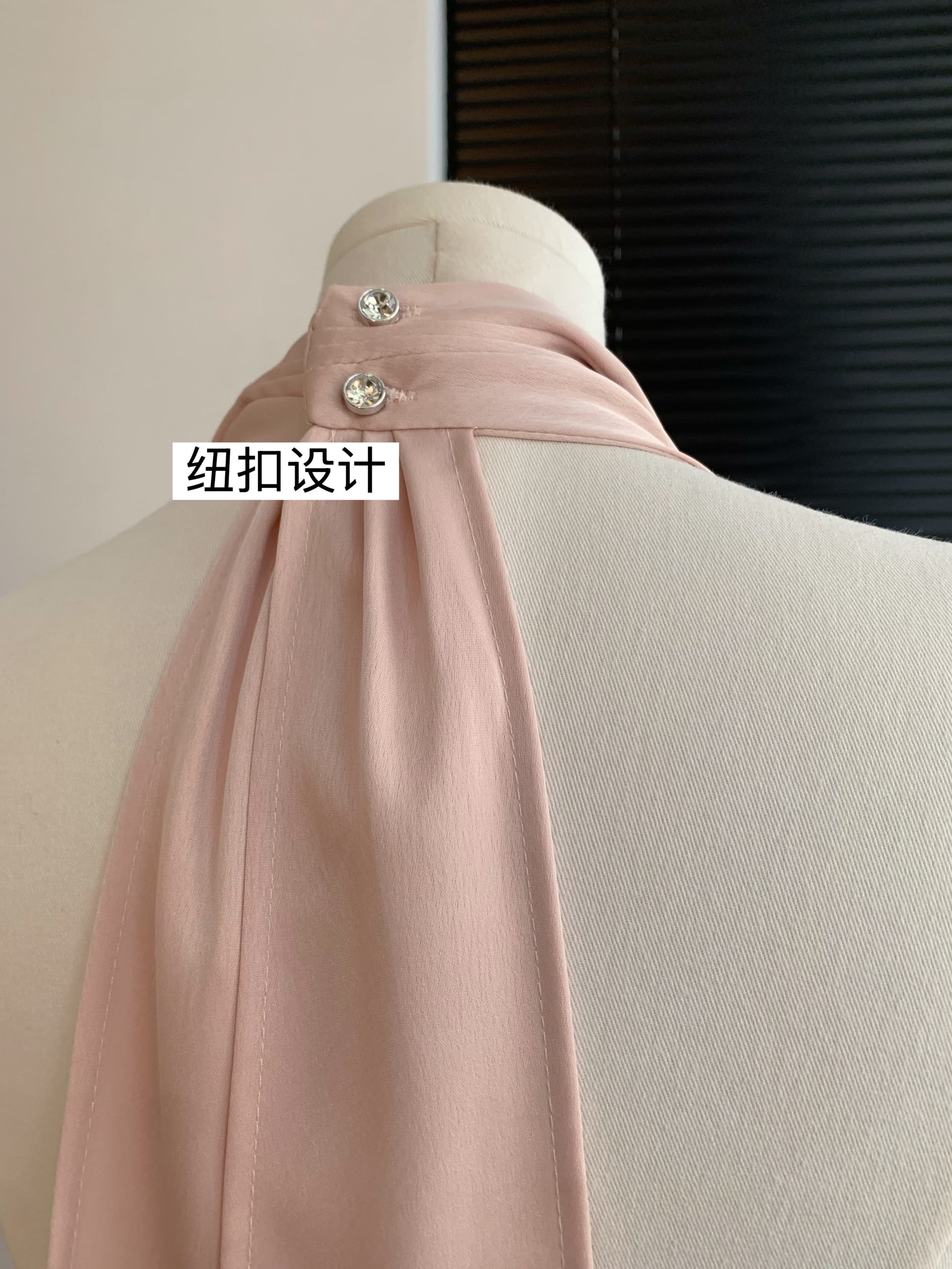 아세트산 새틴 행침 목 백리스 드레스 섹시함 몸매 가꾸기 롱 스커트 빛 예복 치마 이미지 4