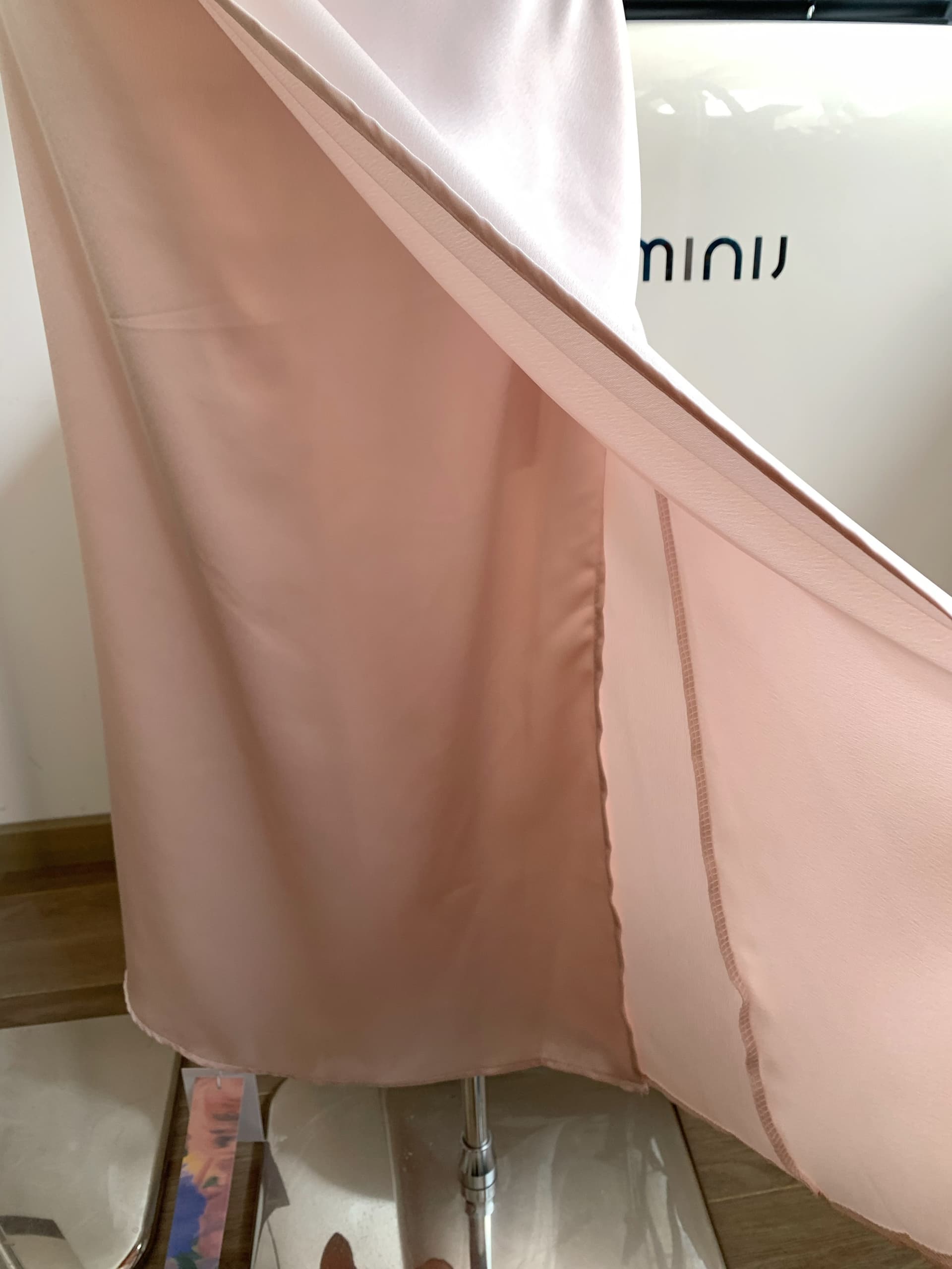 핑크색 품격 순수한 욕망 새틴 프릴 오프숄더 표지 배 슬림해 보이는 인어 꼬리 드레스 상세 이미지 13