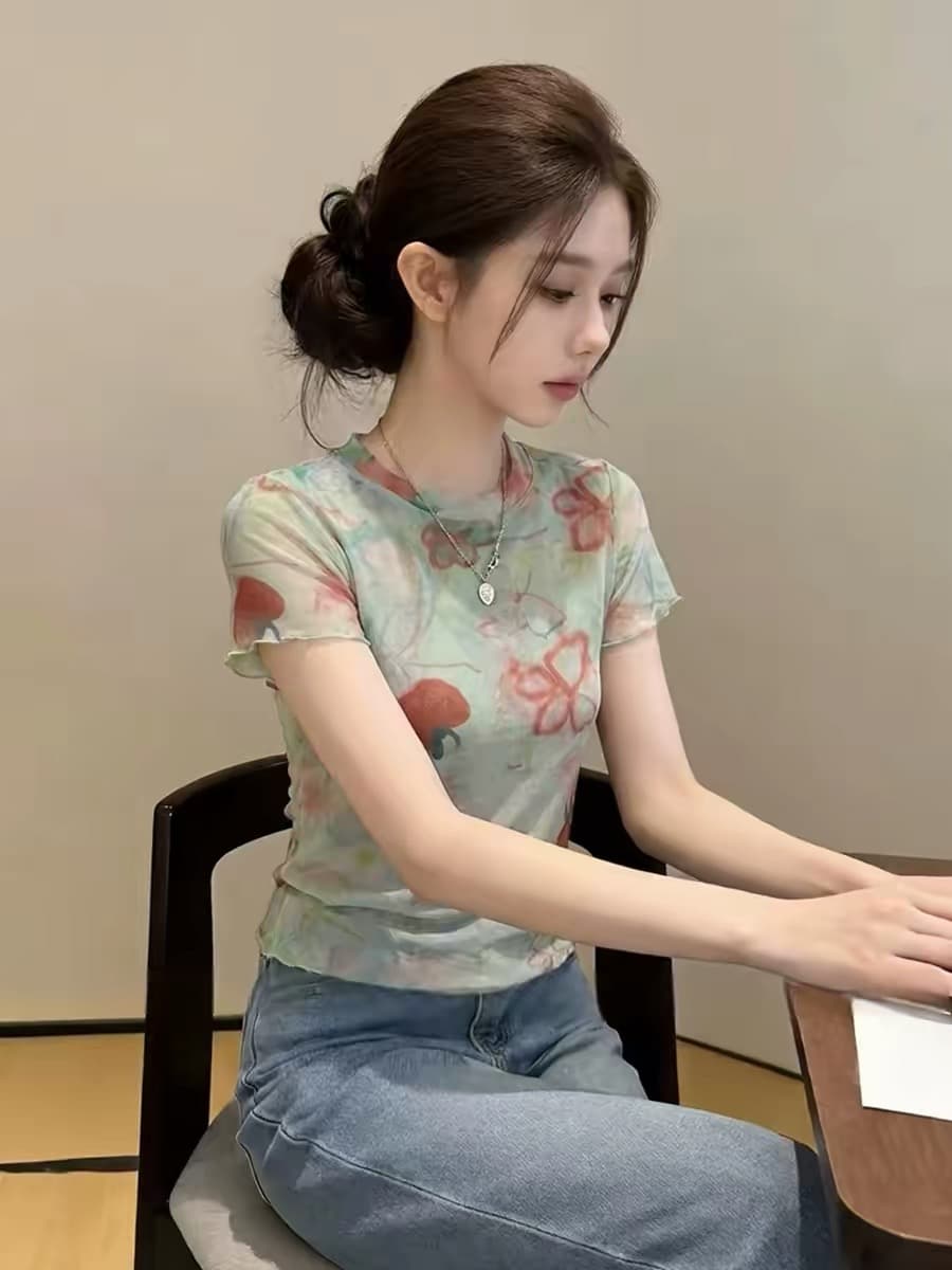 유럽 상품 이중층 망사 프린트 낙서 반팔 티셔츠 여성 여름 2026 새로운 고유 한 아름다운 그레이트 봐. 의류 상세 이미지 1