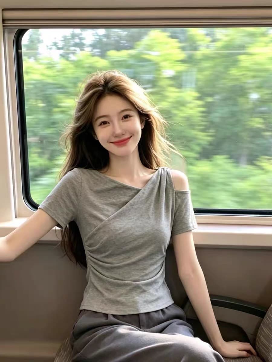 프랑스식 부드러운 바람 비스듬한 칼라 주름 반팔 티셔츠 여성 여름 새로운 몸매 가꾸기 디자인 센스 고급 외국 가스 맨위 트렌디 이미지 2