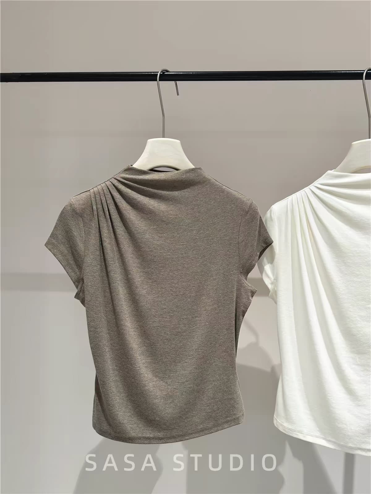 가을 작은 대중 디자인 반하이넥 반팔 티셔츠 여성 한국 스타일 다용도 주름 몸매 가꾸기 슬림해 보이는 기본 셔츠 맨위 트렌디 상세 이미지 4