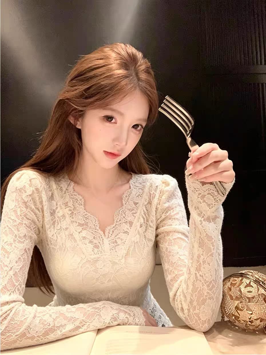 프랑스식 V넥 레이스 레이스 홀로우 아웃 맨위 여성 봄 가을 몸매 가꾸기 긴팔 기본 셔츠 부드러운 바람 인사이드 잡아라. 의류 상세 이미지 1