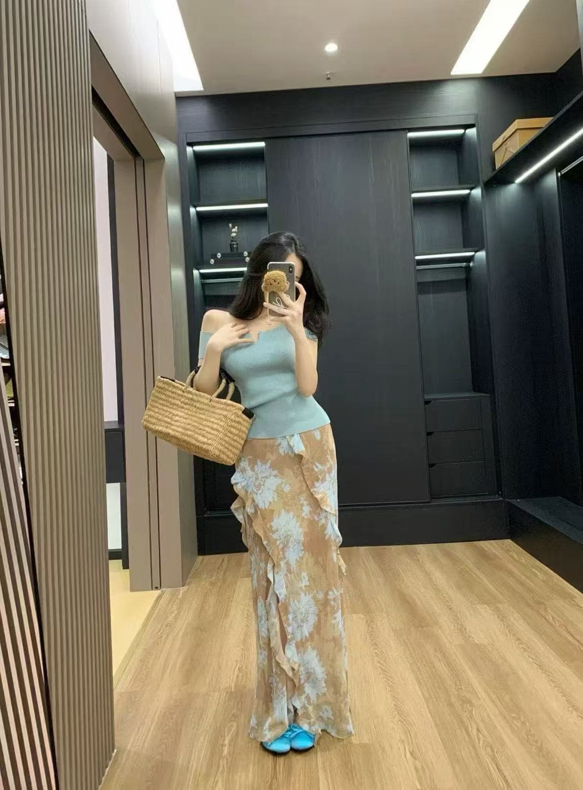 새로운 한국 스타일 보트넥 오프숄더 니트 스웨터 허리밴드 프린트 불규칙 반신 치마 세트 이미지 3