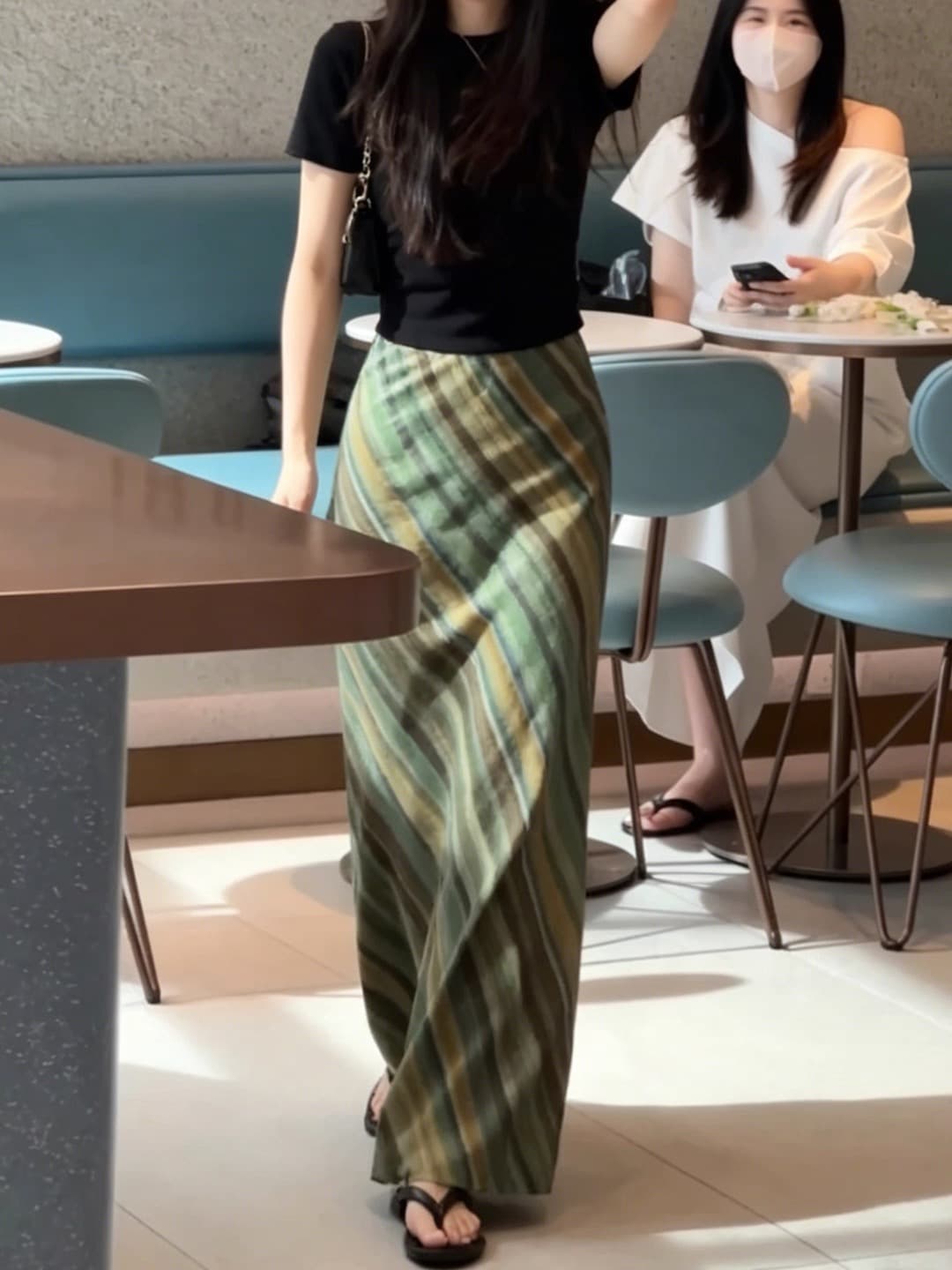 한 부서 느슨함 센스 레트로 녹색 비스듬한 스트라이프 프린트 롱 스커트 도루 센스 인어 꼬리 캐주얼 얇은 스타일 반신 스커트 여름 상세 이미지 2