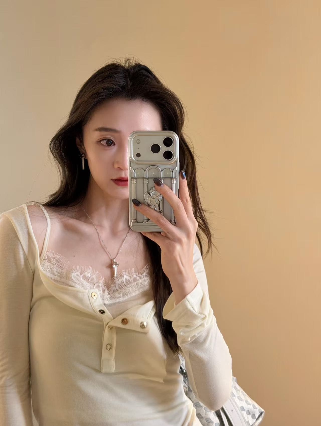 2026 슈퍼 화재 봄 드레스 전체 집합 miu 인사이드 miu 가스 패션 고급 센스 티셔츠 만나는 맨위 반신 치마 세트 상세 이미지 7