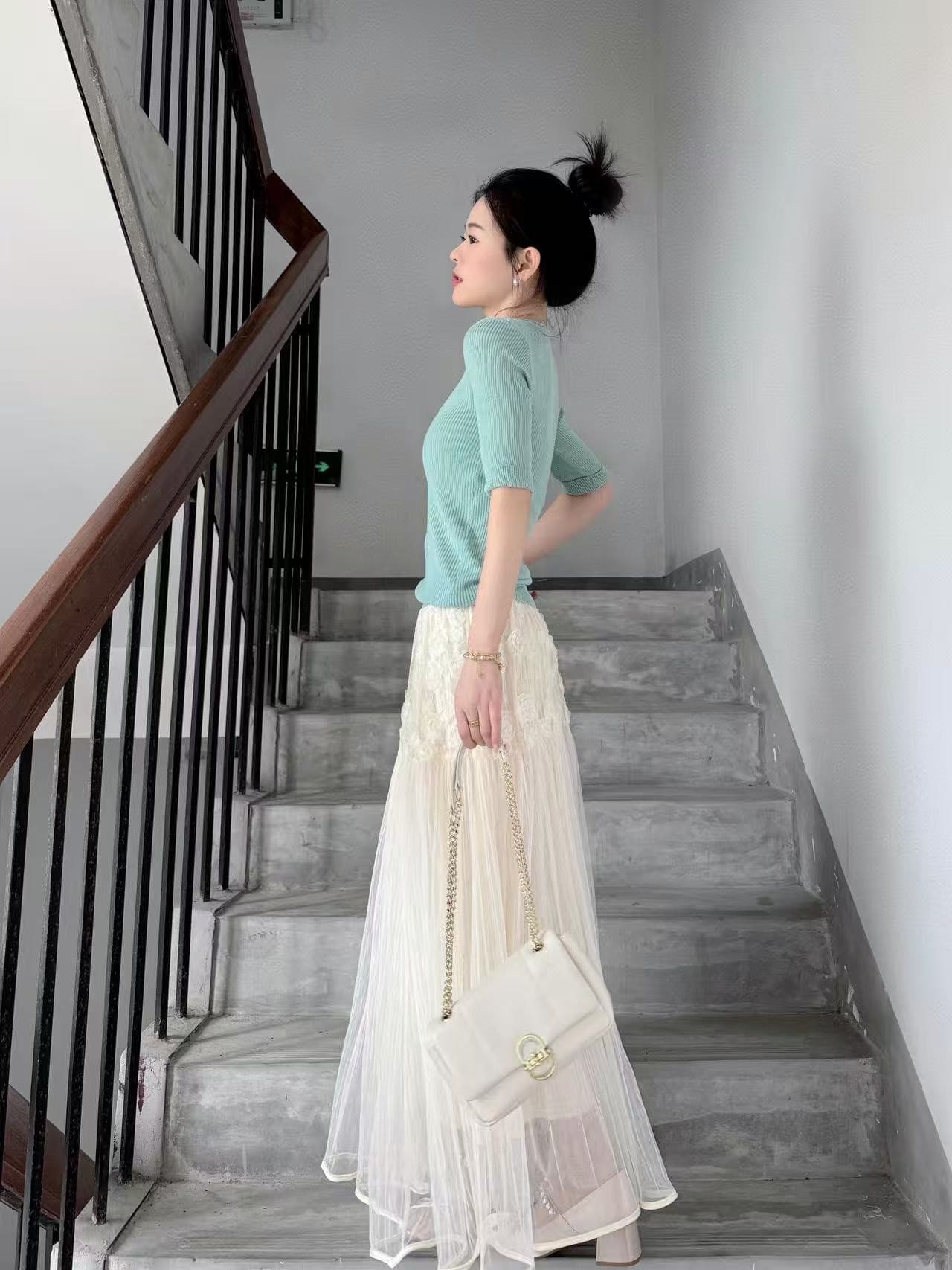 발레 바람 화이트 공주 드레스 반신 스커트 여성 봄 2026 새로운 절묘한 요정 가스 꽃 하이웨이스트 한 마디 치마 상세 이미지 2