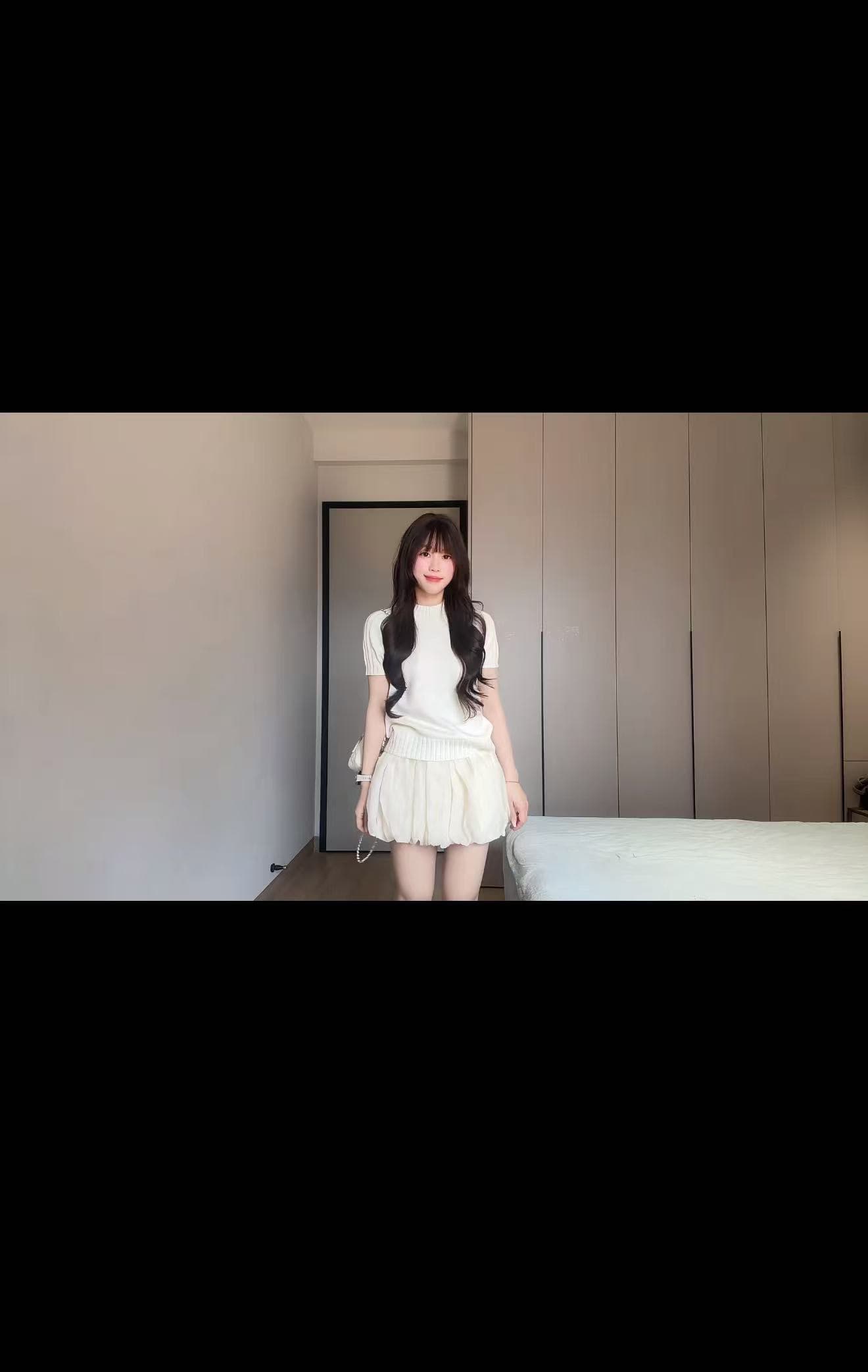 여름 코디 투피스 세트 반하이넥 반팔 니트 티셔츠 작은 키 꽃밭 한 마디 반신 스커트 미니 스커트 2025 상세 이미지 2