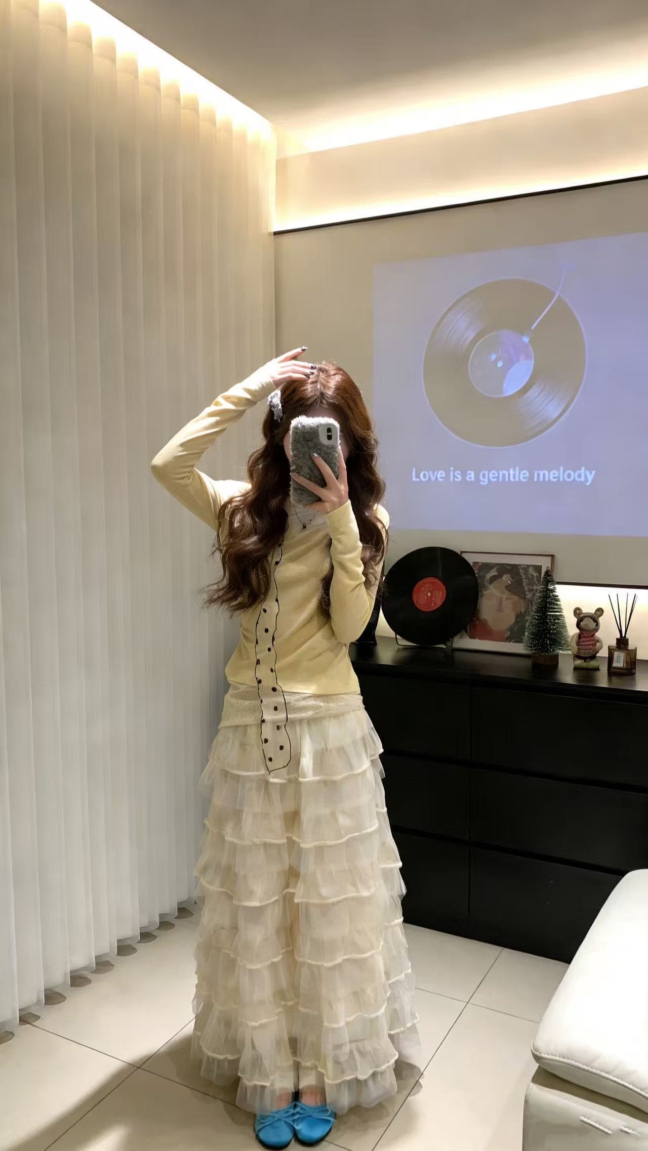 이른 가을 달콤한 핫걸 한 단어 가을 어깨 밝은 노란색 맨위 여성 디자인 센스 패치워크 긴팔 티셔츠 몸매 가꾸기 만나는 세트 이미지 3