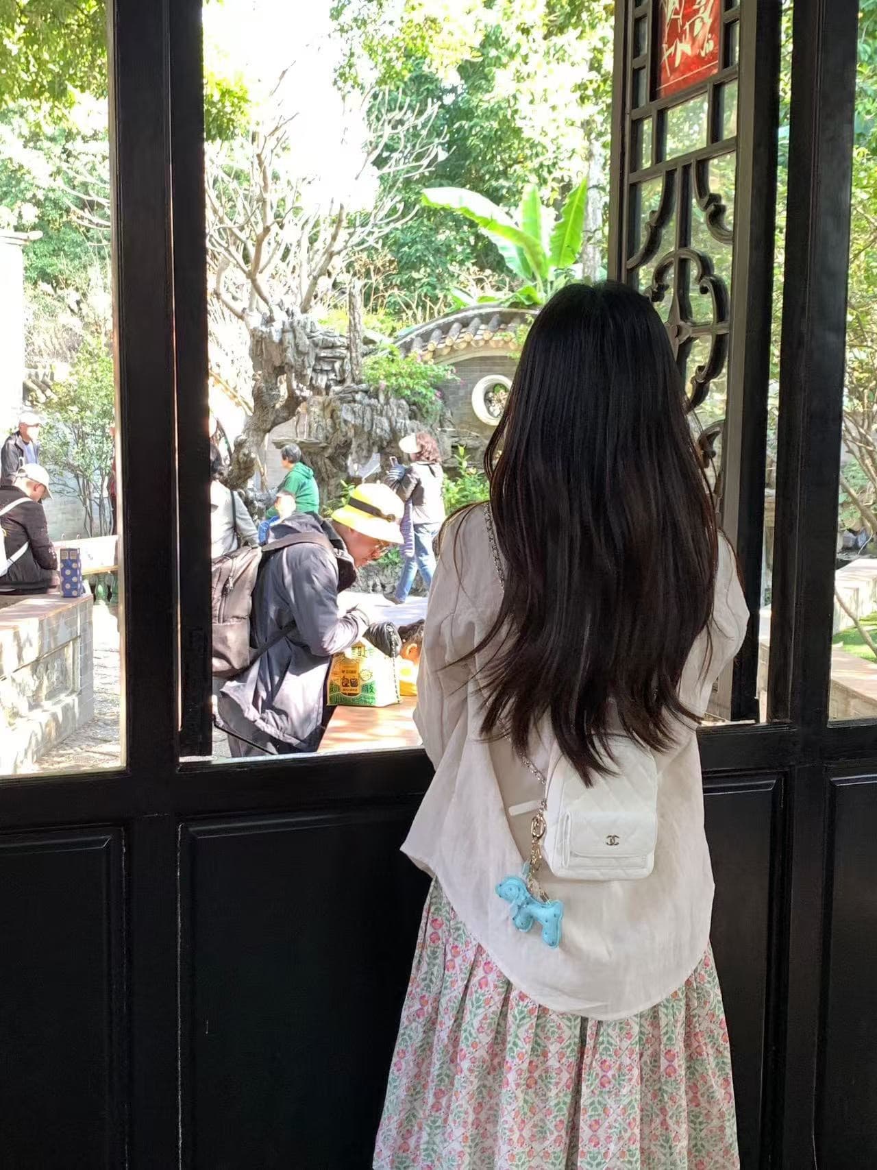 이른 가을 한 부서 분위기 센스 착용 가져 가라. 불규칙 맨위 꽃무늬 반신 스커트 슈퍼 잘 생긴 고유 한 아름다운 투피스 슈트 상세 이미지 2