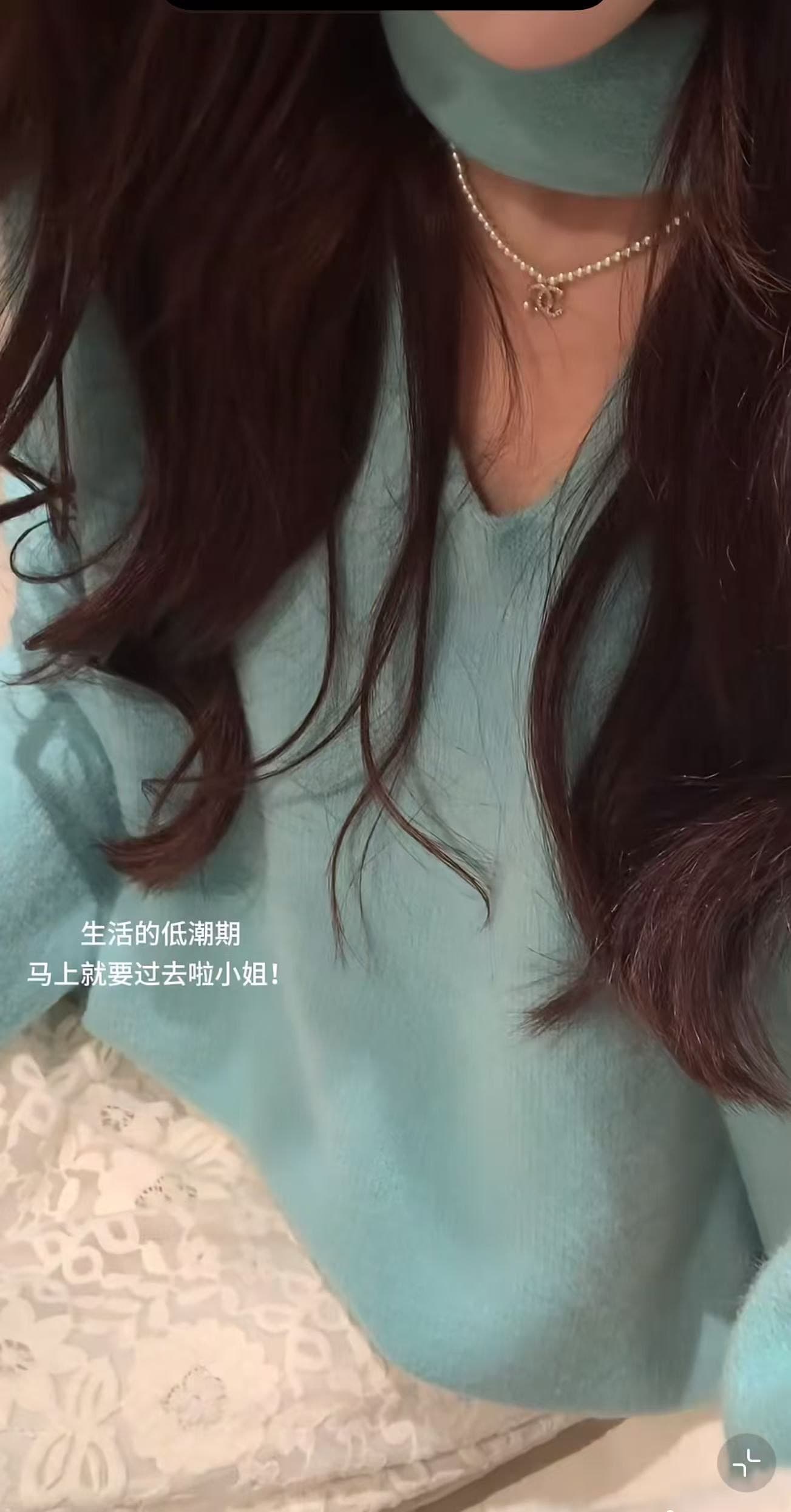 그레이트 착용 자이언트 잘 생긴 레이스 조각 긴팔 스웨터 여자 겨울 나비 매듭 스트랩 부드러운 찹쌀 따뜻한 니트 스웨터 상세 이미지 1