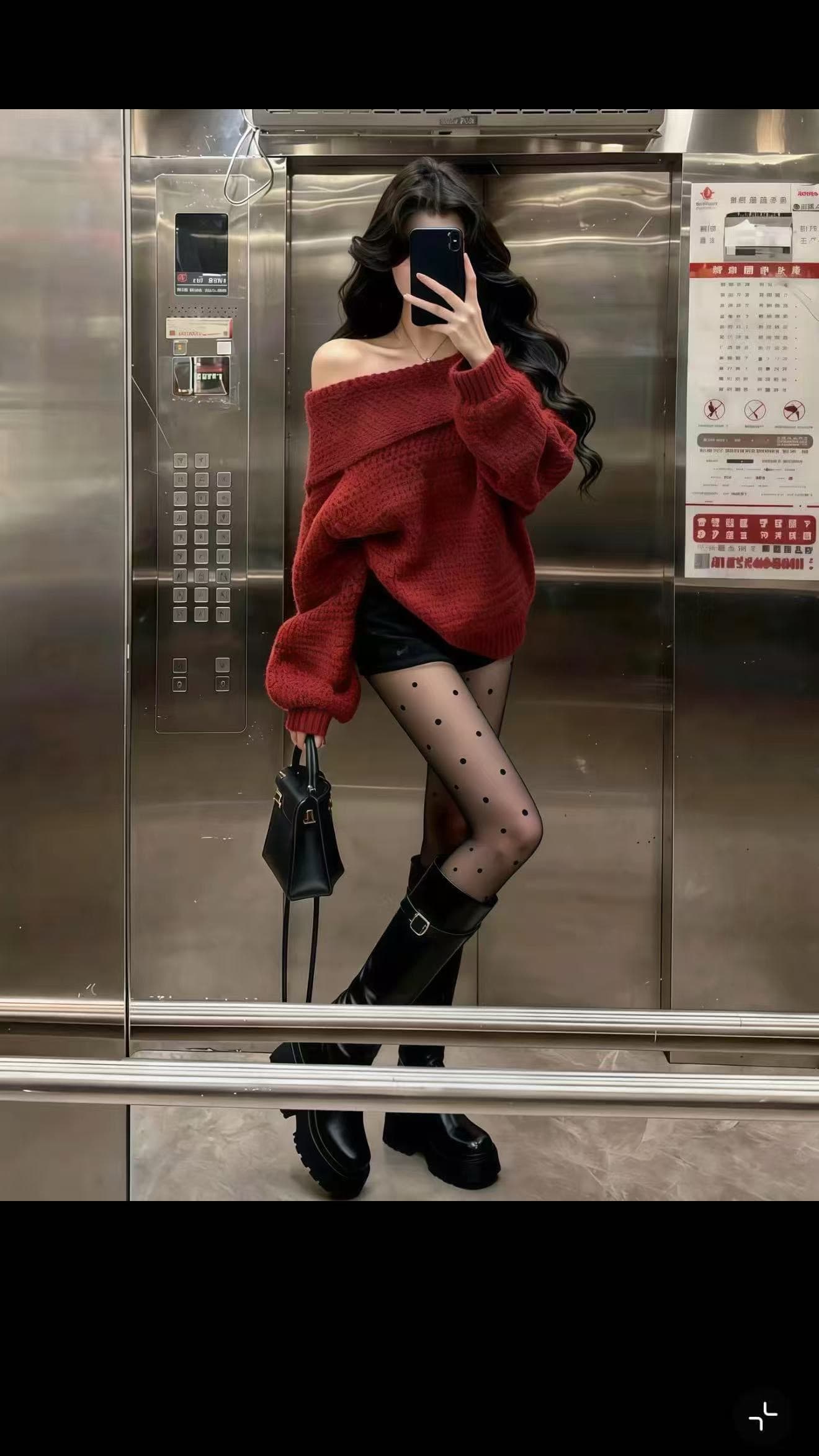 느긋한 고급 센스 크리스마스 새해 빨간색 스웨터 여자 가을 겨울 디자인 센스 오프숄더 폴로 칼라 니트 스웨터 신년 치마 상세 이미지 2