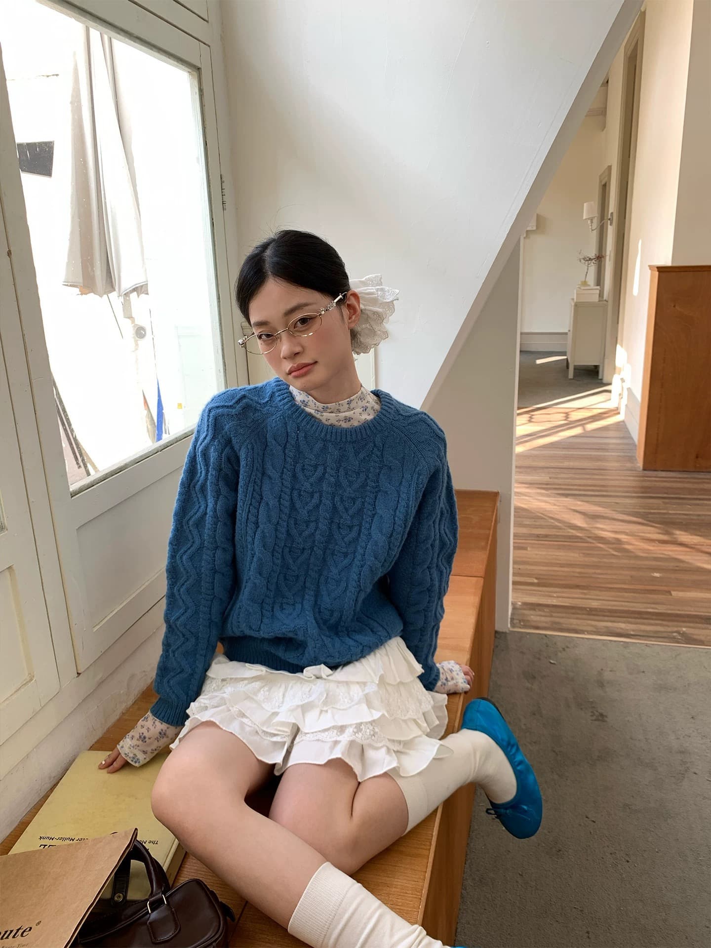 송 긍정적 인 En 파란색 반하이넥 꽃무늬 인사이드 가져 가라. 기본 셔츠 여성 봄 스택 착용 몸매 가꾸기 패션 긴팔 티셔츠 맨위 상세 이미지 4
