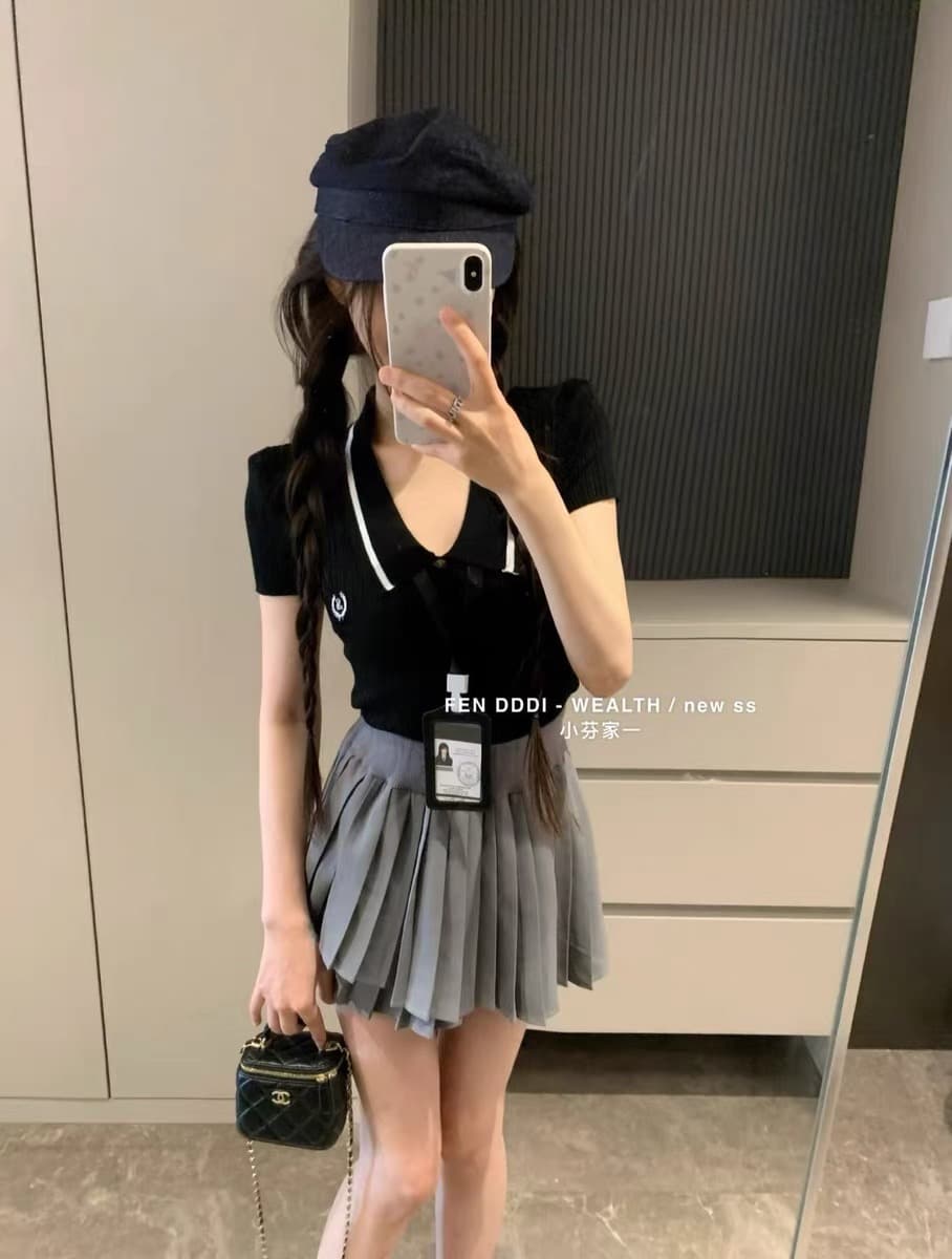 머리카락 작은 펜 fen 홈 여름 새로운 부유 한 가족 천 골드 익스트림 제인 바람 외국 가스 폴로 칼라 얇은 스타일 어깨 패드 니트 스웨터 경기 일 카드 이미지 2