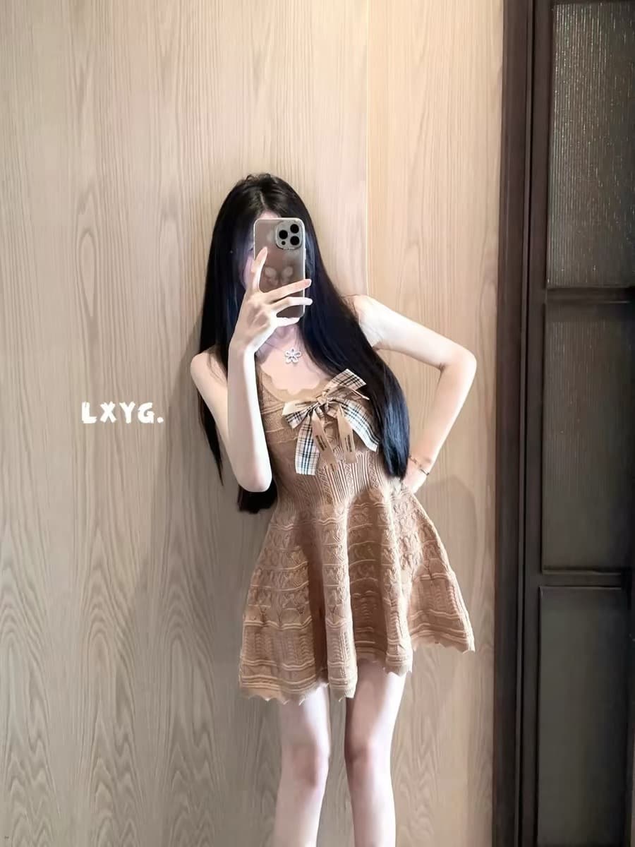 lxyg 여름 새로운 켜기 신당 칼라 나비 매듭 민소매 니트 조끼 원피스 허리 수축 한 마디 슬립 미니 스커트 여성 상세 이미지 4