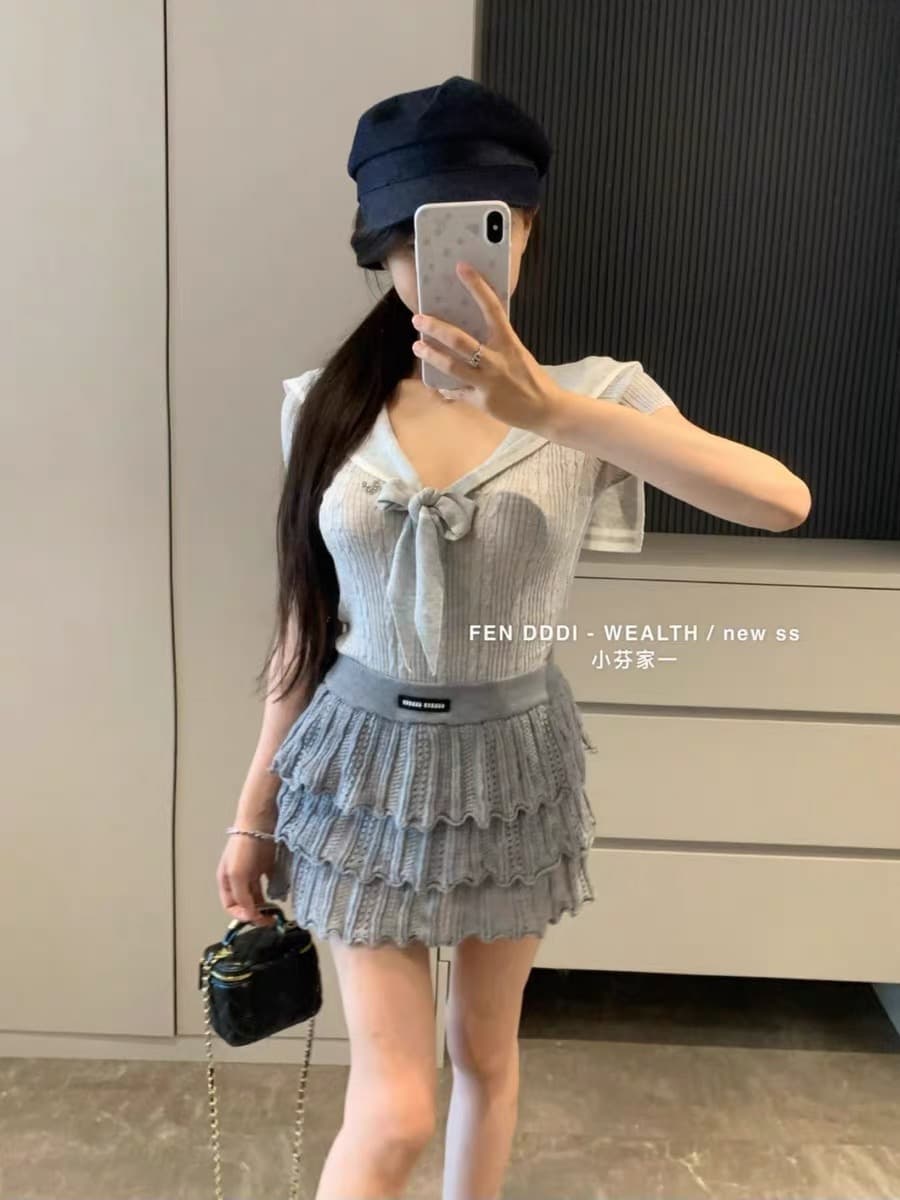 작은 펜 홈 fenddi2026 여름 새로운 한국 스타일 해군 칼라 레이스업 몸매 가꾸기 페이크 레이어드 반팔 니트 스웨터 여성 상세 이미지 4