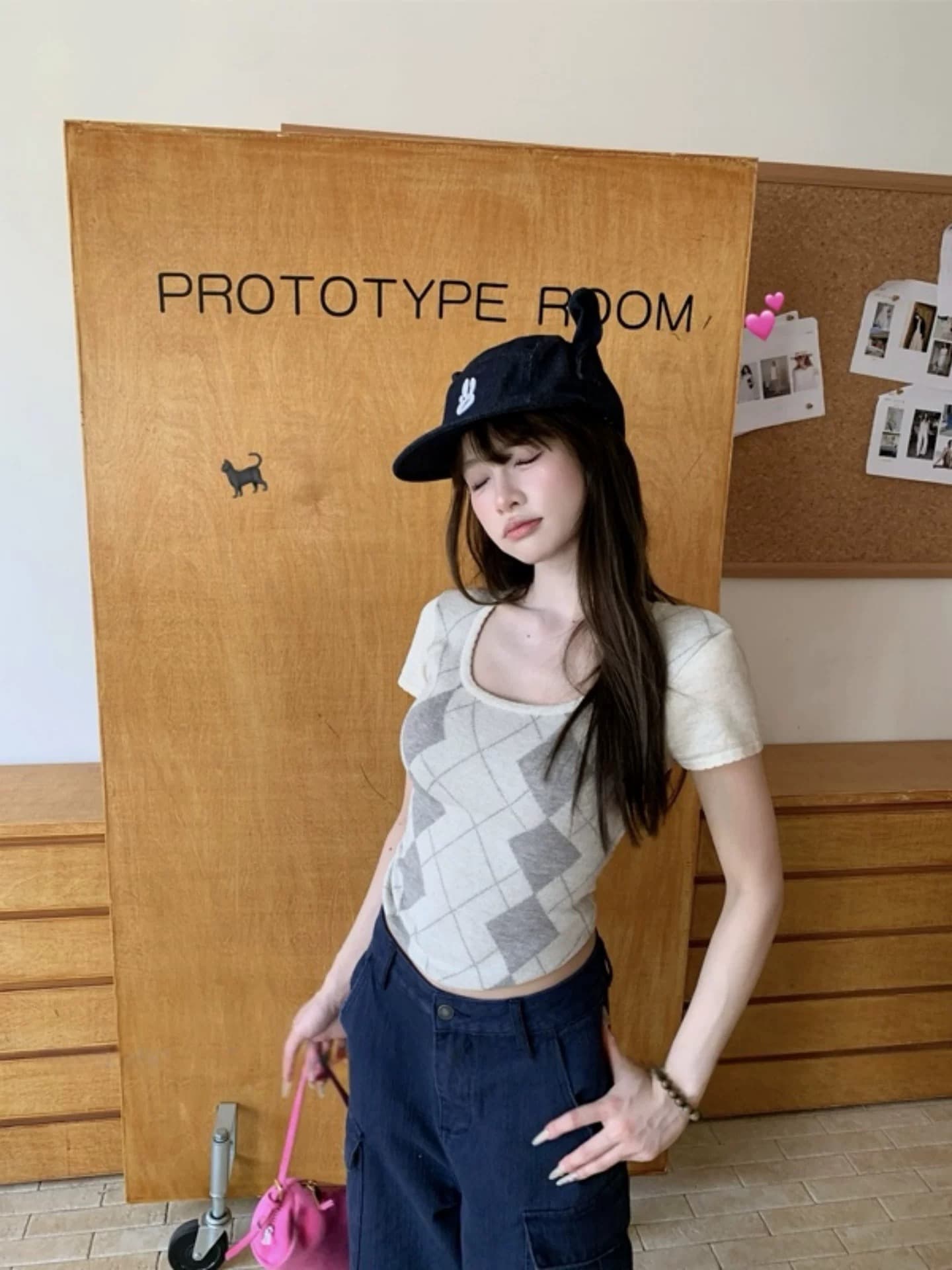 한 부서 살구 색상 u 칼라 링 그리드 니트 반팔 티셔츠 여성 여름 품격 몸매 가꾸기 디자인 센스 순수한 욕망 아름다운 작은 맨위