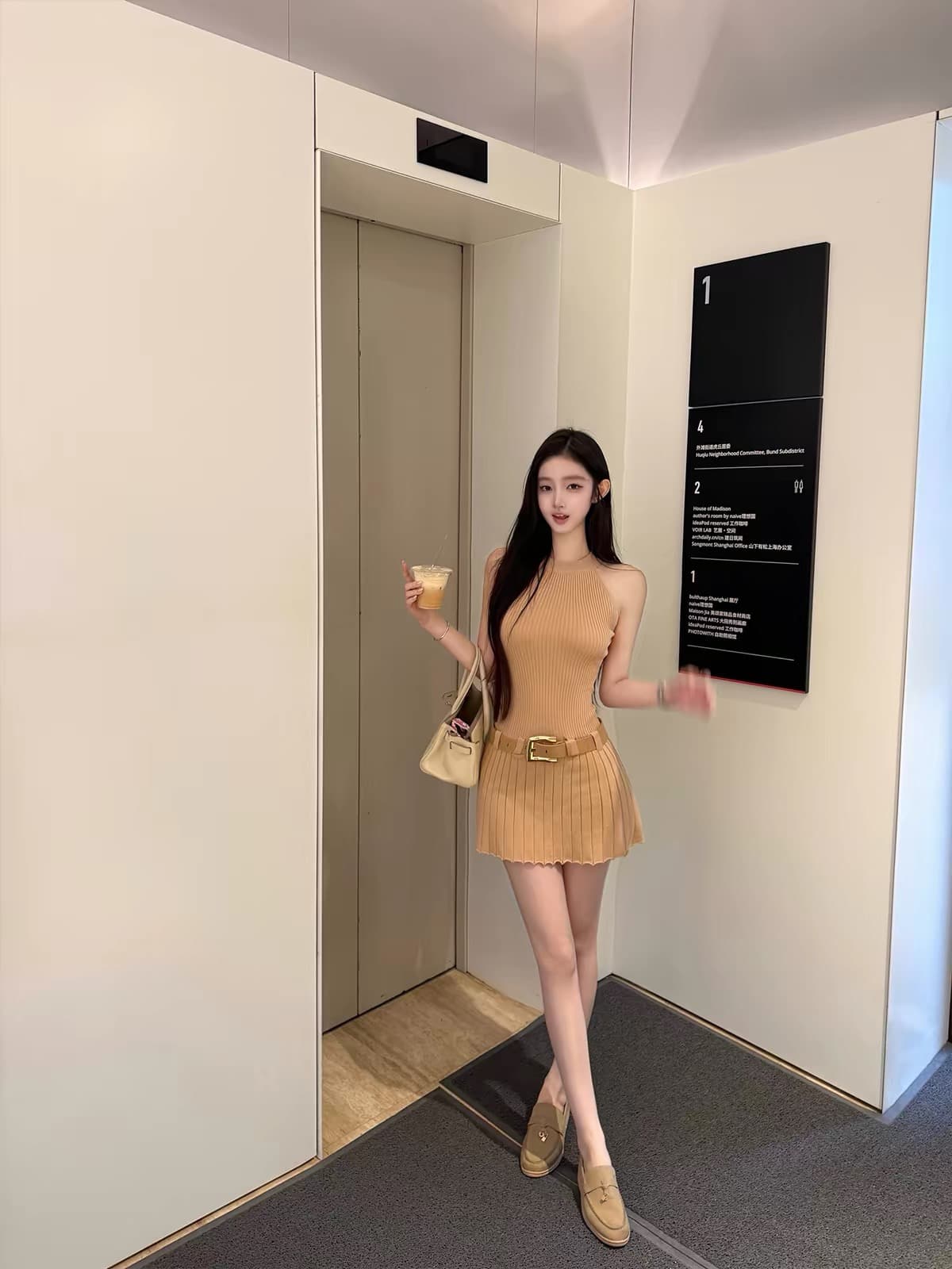 okmashop 화이트 제직 조용한 시리아 니트 행침 목 여성 드레스 여름 섹시함 오프숄더 플리츠 스커트 허리 수축 치마 상세 이미지 4