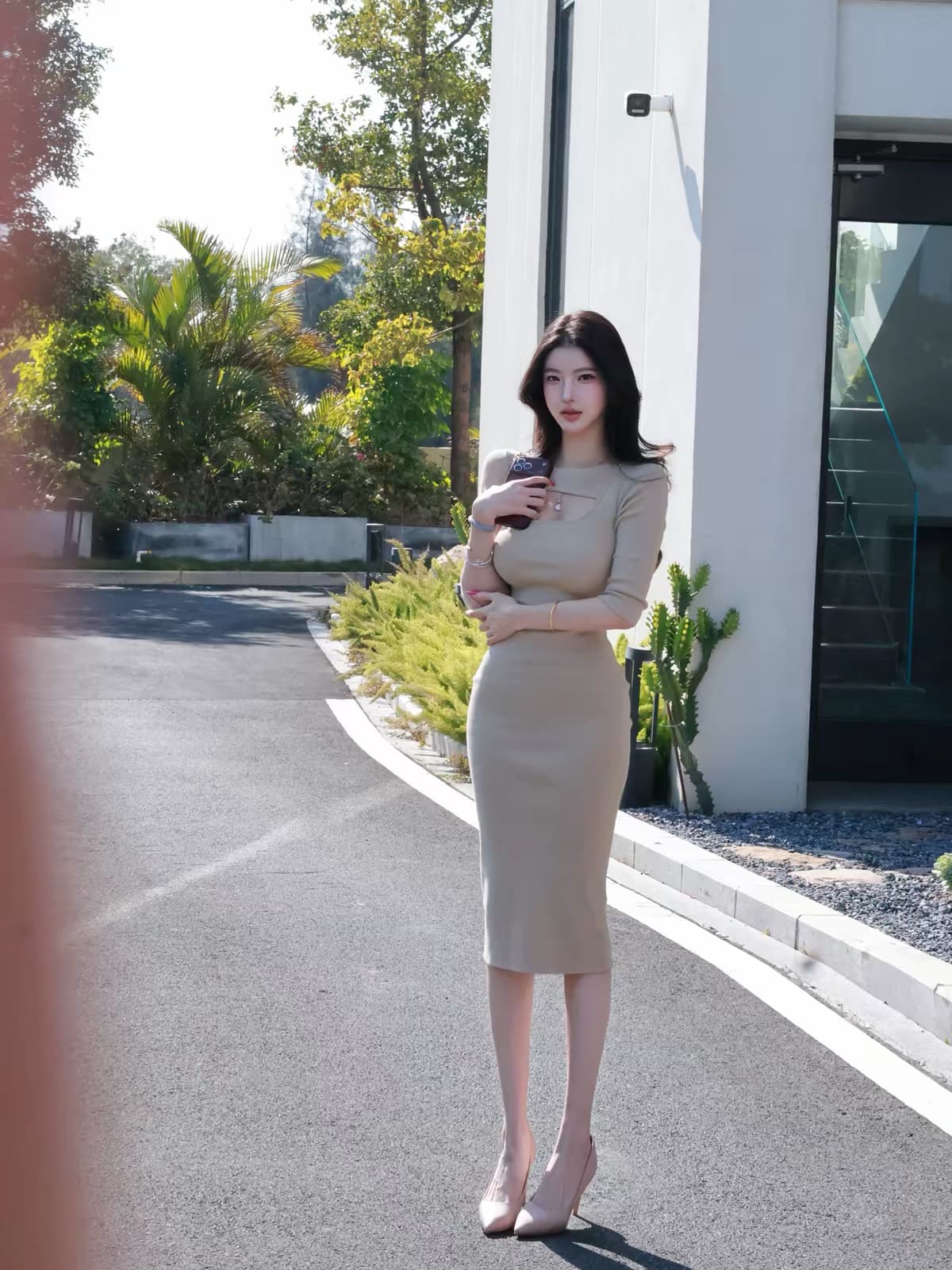 farte shop 흔들리는 라운드 넥 높음 폭탄 모직물 홀로우 아웃 롱 스커트 여성 가을 겨울 허리 수축 드레스 이미지 4