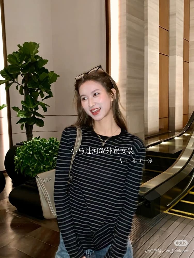 보존 작은 느긋한 작은 느슨함 대 세련된 이른 봄 배색 스트라이프 스택 착용 긴팔 슬림해 보이는 루즈핏 티셔츠 이미지 4