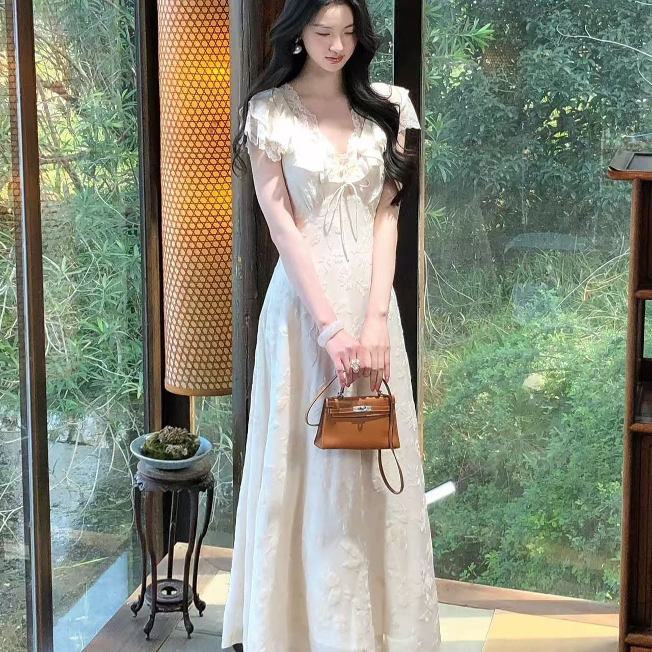3.23 10 00am 켜기 새로운 전단 꽃 봉오리 실크 레이스업 드레스 이미지 5