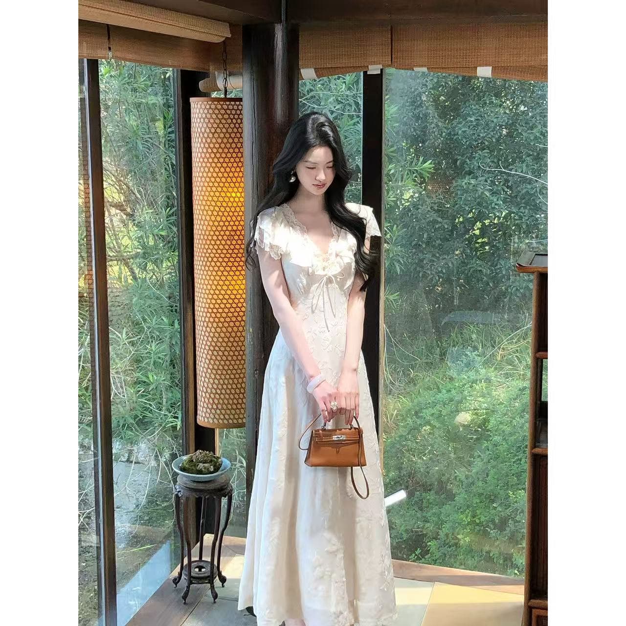 3.23 10 00am 켜기 새로운 전단 꽃 봉오리 실크 레이스업 드레스 상세 이미지 2