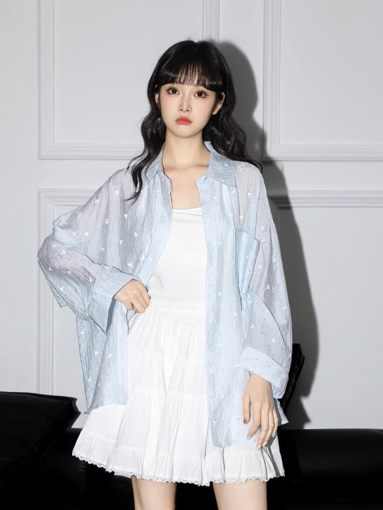 파란색 긴팔 셔츠 여성 코트 얇은 스타일 2026 봄 새로운 자외선 차단 셔츠 외부 가져 가라. 에어컨 오픈 가디건 맨위 이미지 4