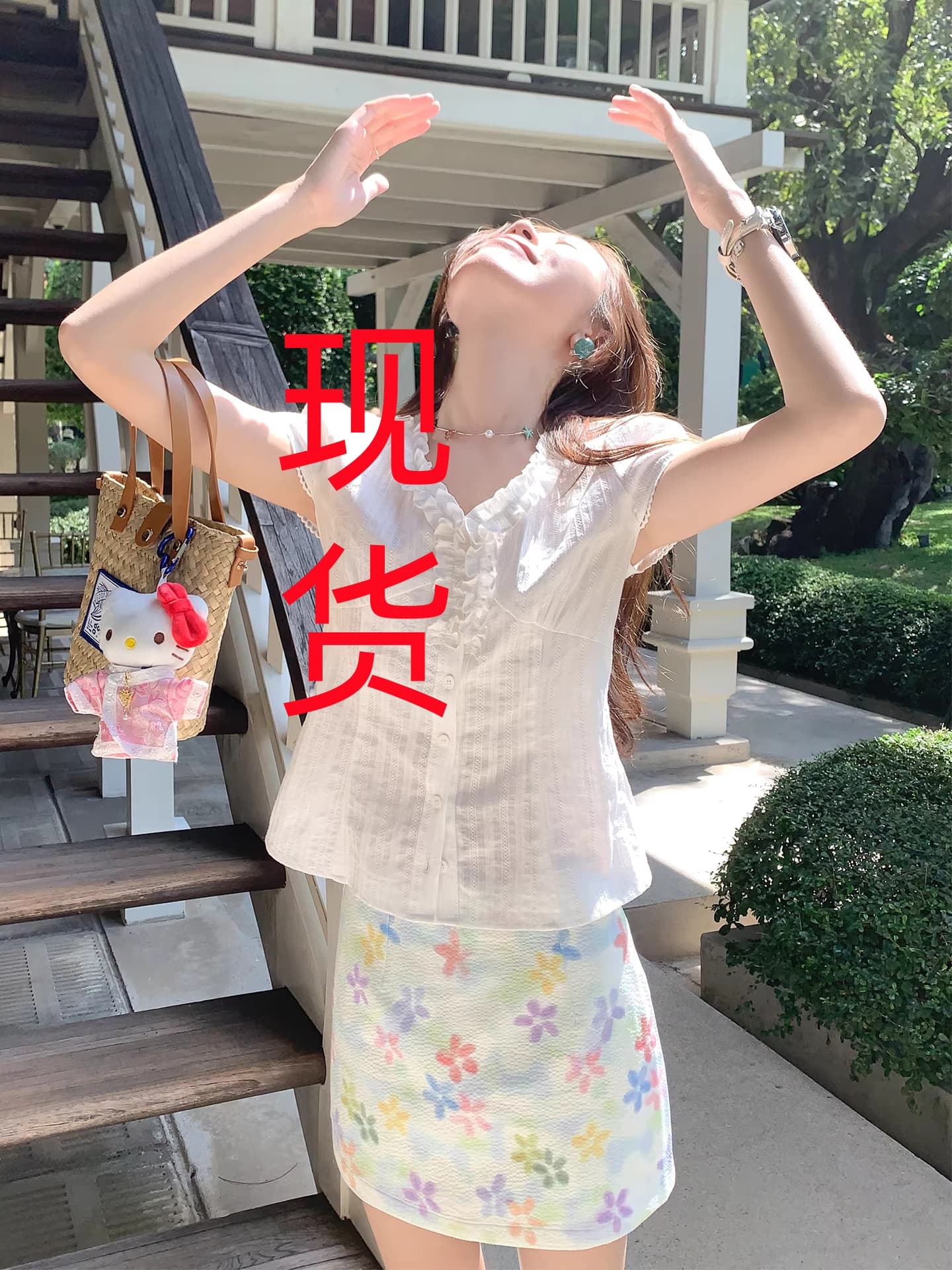 한 번 작은 짭짤한 한 부서 자이언트 잘 생긴 프릴 화이트 V넥 반팔 여성 셔츠 여름 새로운 허리 수축 셔츠 맨위 상세 이미지 1