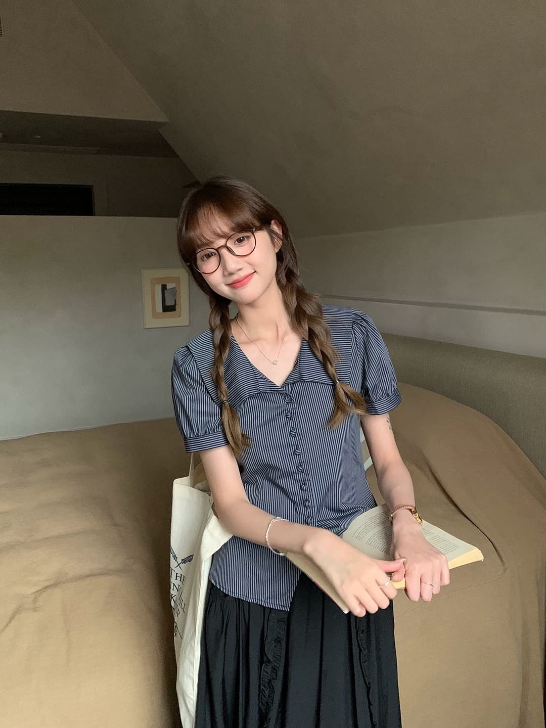 토지 작은 그룹 레트로 스트라이프 반팔 셔츠 봄 새로운 한 부서 레트로 품격 학원 연령 감소 달콤함 맨위 이미지 3
