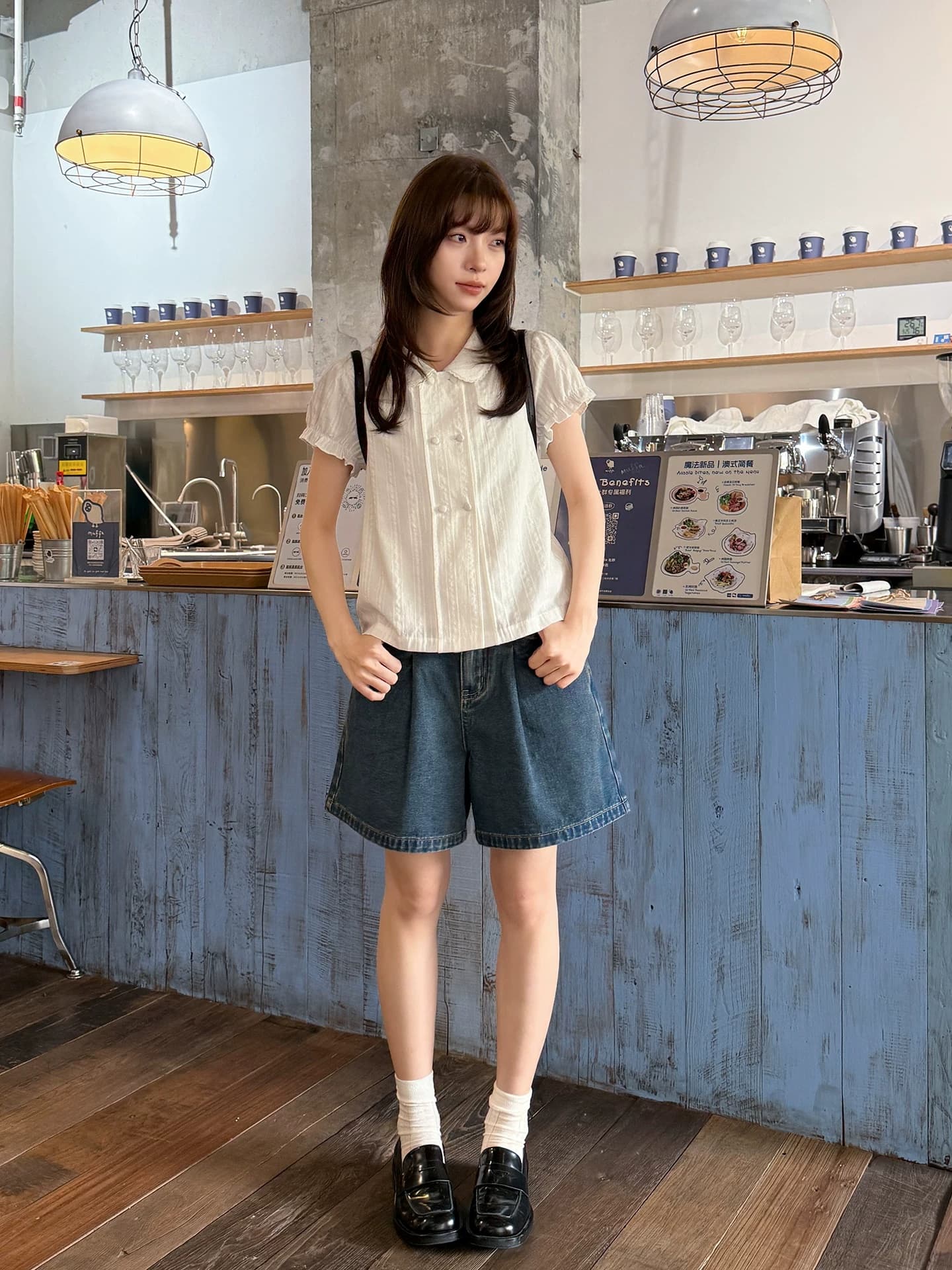 우유 토끼 행성 직접 만든 더블 행 패키지 버클 자카드 버블 센스 레이스 베이비 칼라 여성 셔츠 여름 반팔 맨위 이미지 2