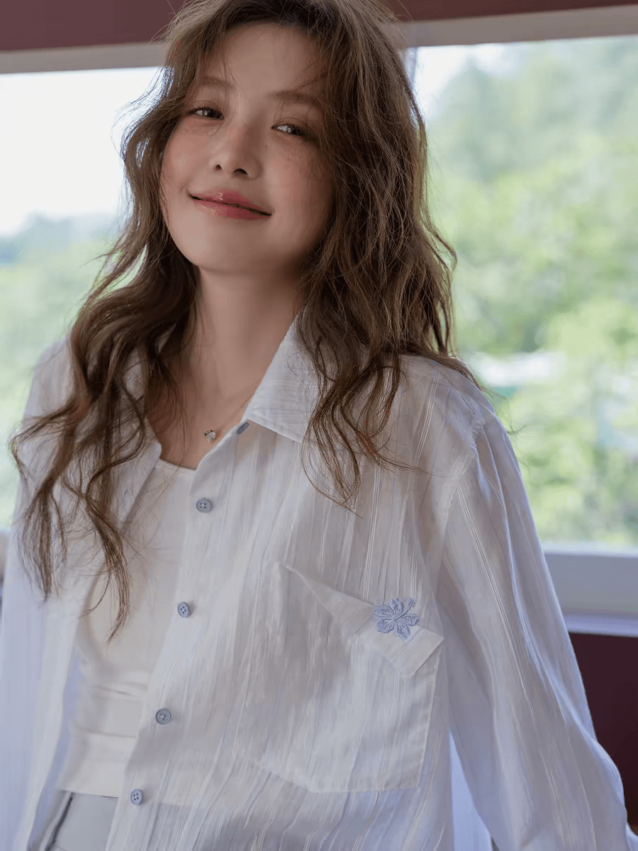 momolife 청소 상쾌 라이 경기 서울 블루 스트라이프 자외선 차단 셔츠 2026 여성 여름 화이트 자수 긴팔 셔츠 이미지 2