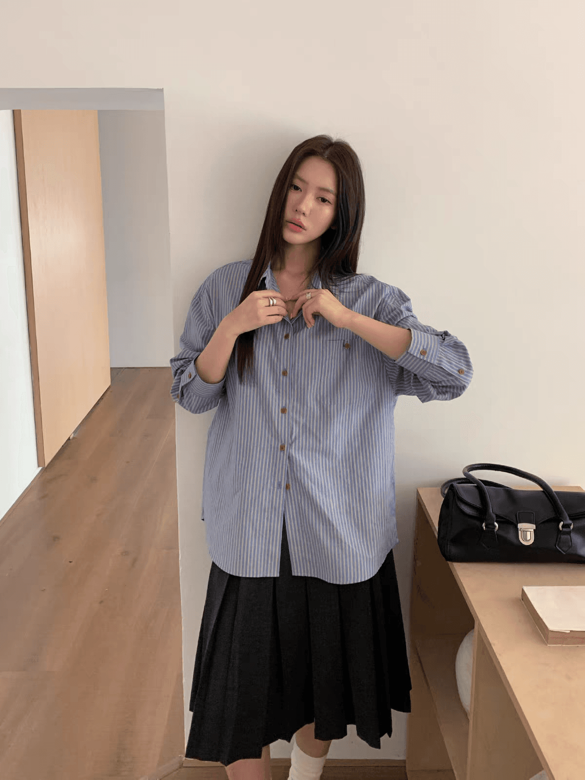 halo luu 파란색 스트라이프 여성 셔츠 이른 가을 새로운 디자인 센스 셔츠 레트로 루즈핏 다용도 긴팔 맨위 상세 이미지 4