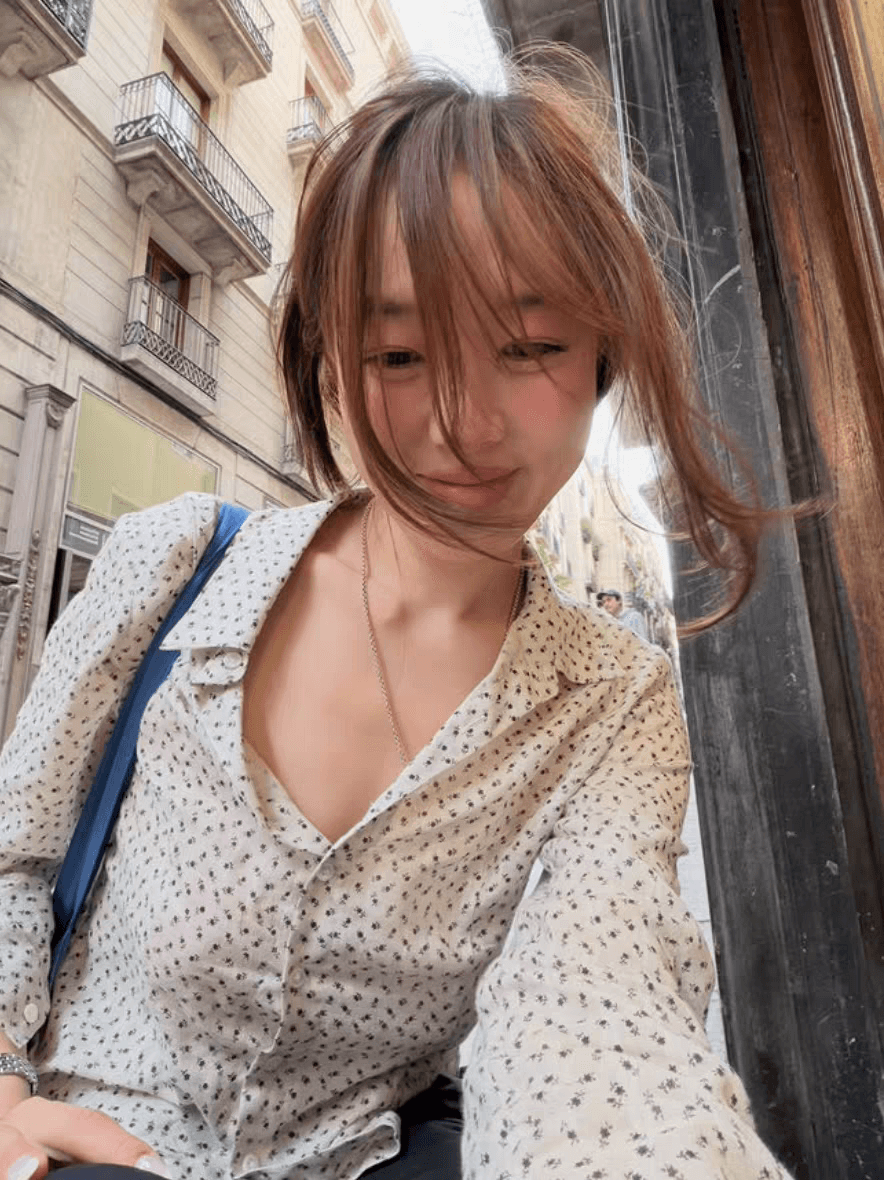 flet 한국 ins 품격 몸매 가꾸기 꽃무늬 셔츠 여성 긴 소매 폴로 칼라 소녀 센스 편안함 캐주얼 맨위