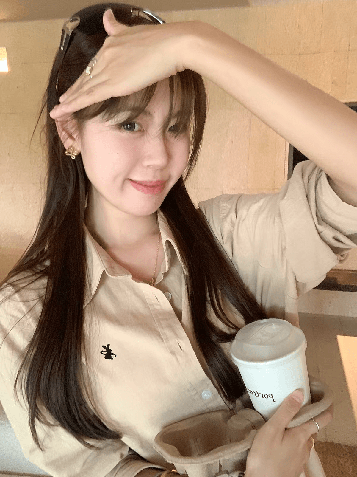 한 번 작은 짭짤한 프랑스식 레트로 POLO 칼라 카키 색 여성 셔츠 가을 품격 고급 센스 긴팔 셔츠 맨위 이미지 3
