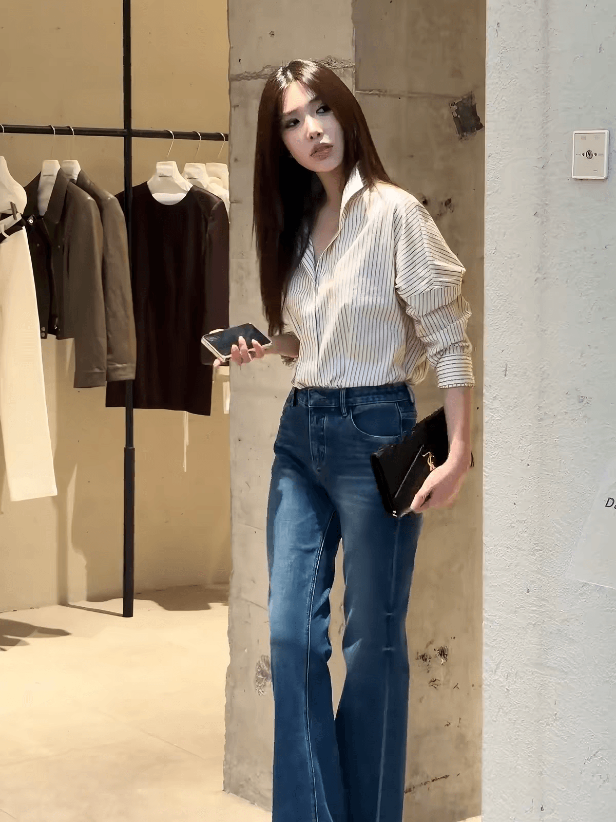 프랑스식 캐주얼 2026 이른 가을 새로운 세로 줄무늬 셔츠 긴팔 루즈핏 고급 센스 맨위 다용도 긴팔 상세 이미지 4