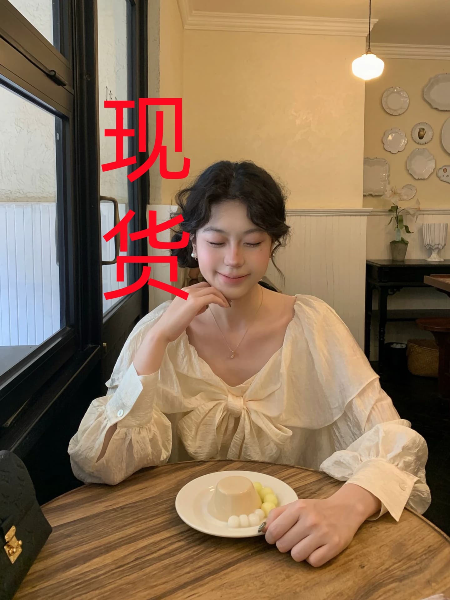 moby 파리 甜酒 둘 착용 아세트산 나비 매듭 폴로 칼라 프릴 셔츠 프랑스식 루즈핏 보트넥 맨위 상세 이미지 1