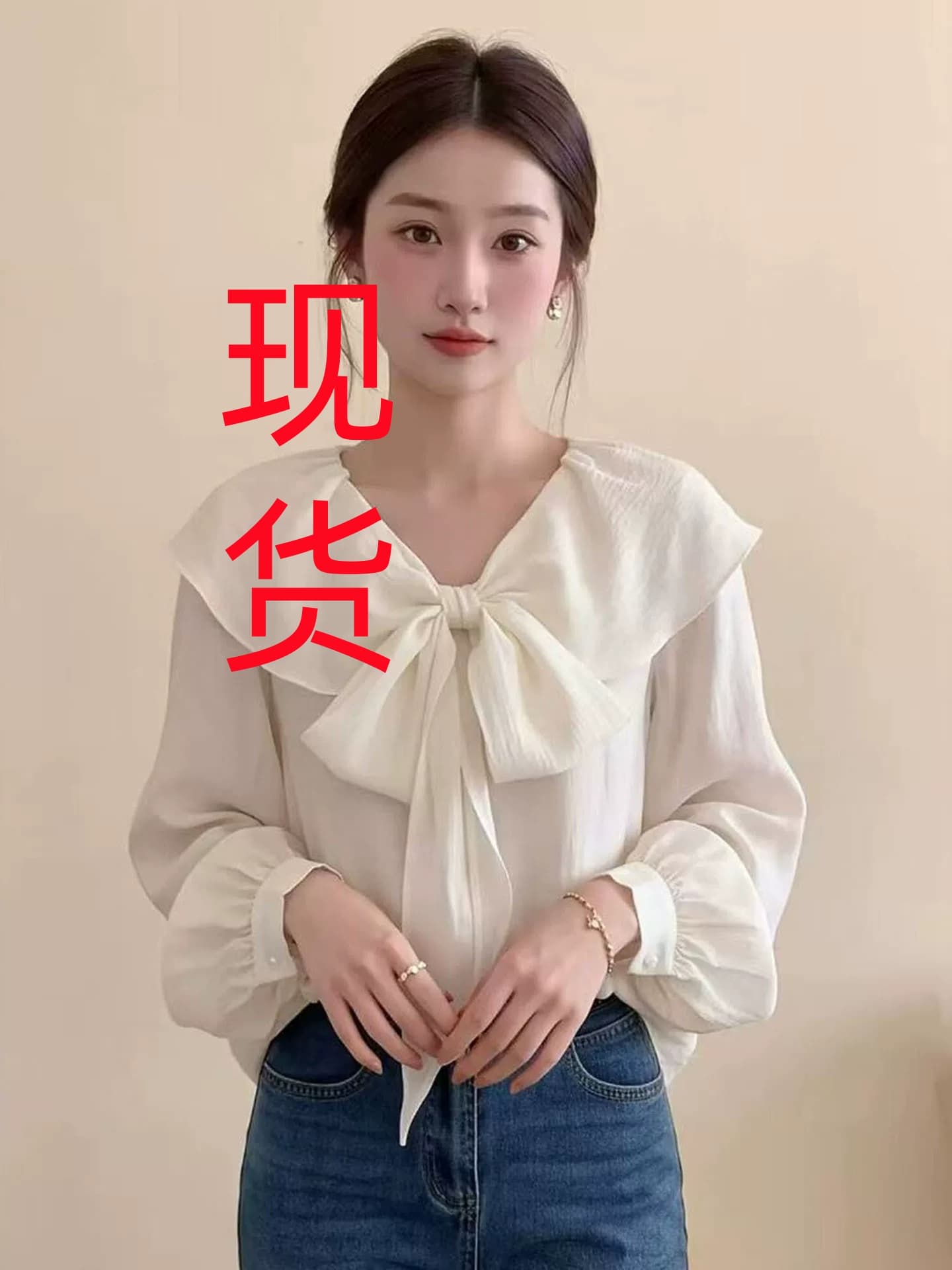 고급 센스 프랑스식 품격 V넥 여성 셔츠 2026 가을 의상 새로운 디자인 센스 작은 대중 레이스업 나비 매듭 셔츠