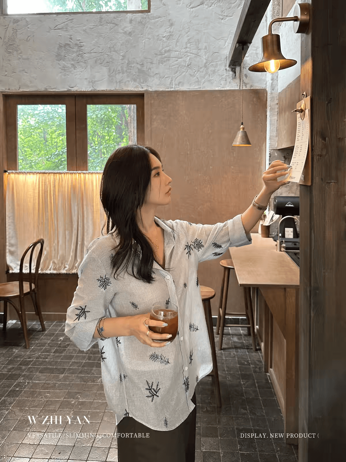 왕 지혜 妍 느긋한 느슨함 센스 자수 파란색 스트라이프 긴팔 여성 셔츠 루즈핏 슬림해 보이는 캐주얼 다용도 셔츠 이미지 2